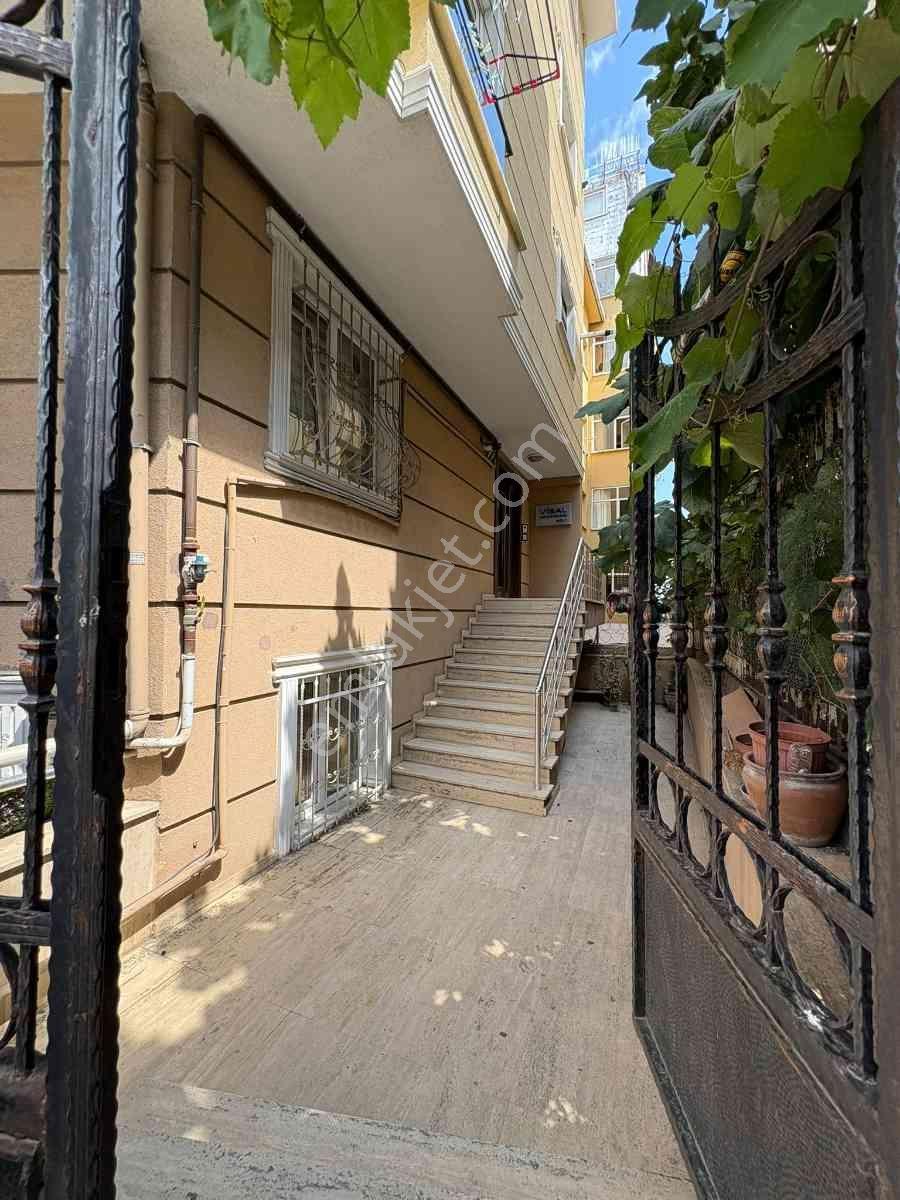 Bulgurlu 'da Metroya Yakın Lüks Eşyalı Kiralık 2+1 Daire - Görsel 22
