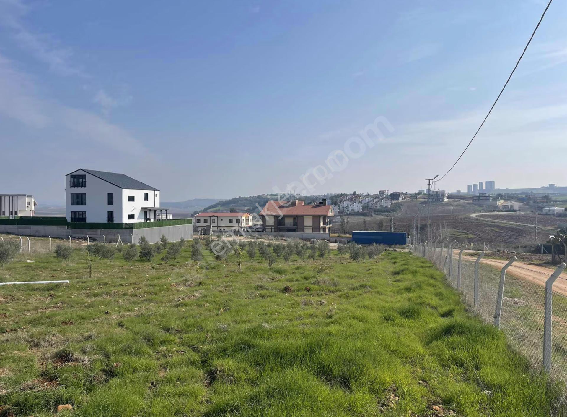 Sarıçam *bayramhacılı *800m2 Villa İmarlı 9,500,000tl Ve Bayramhacılıdaki Diğer Arsalar
