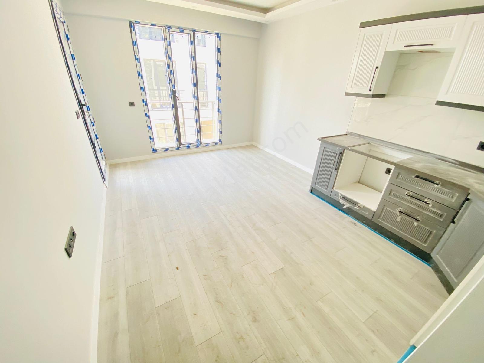 Ara Kat Lüx 1+1 Satılık Daire Modern Yaşamın Tüm Konforu - Görsel 32