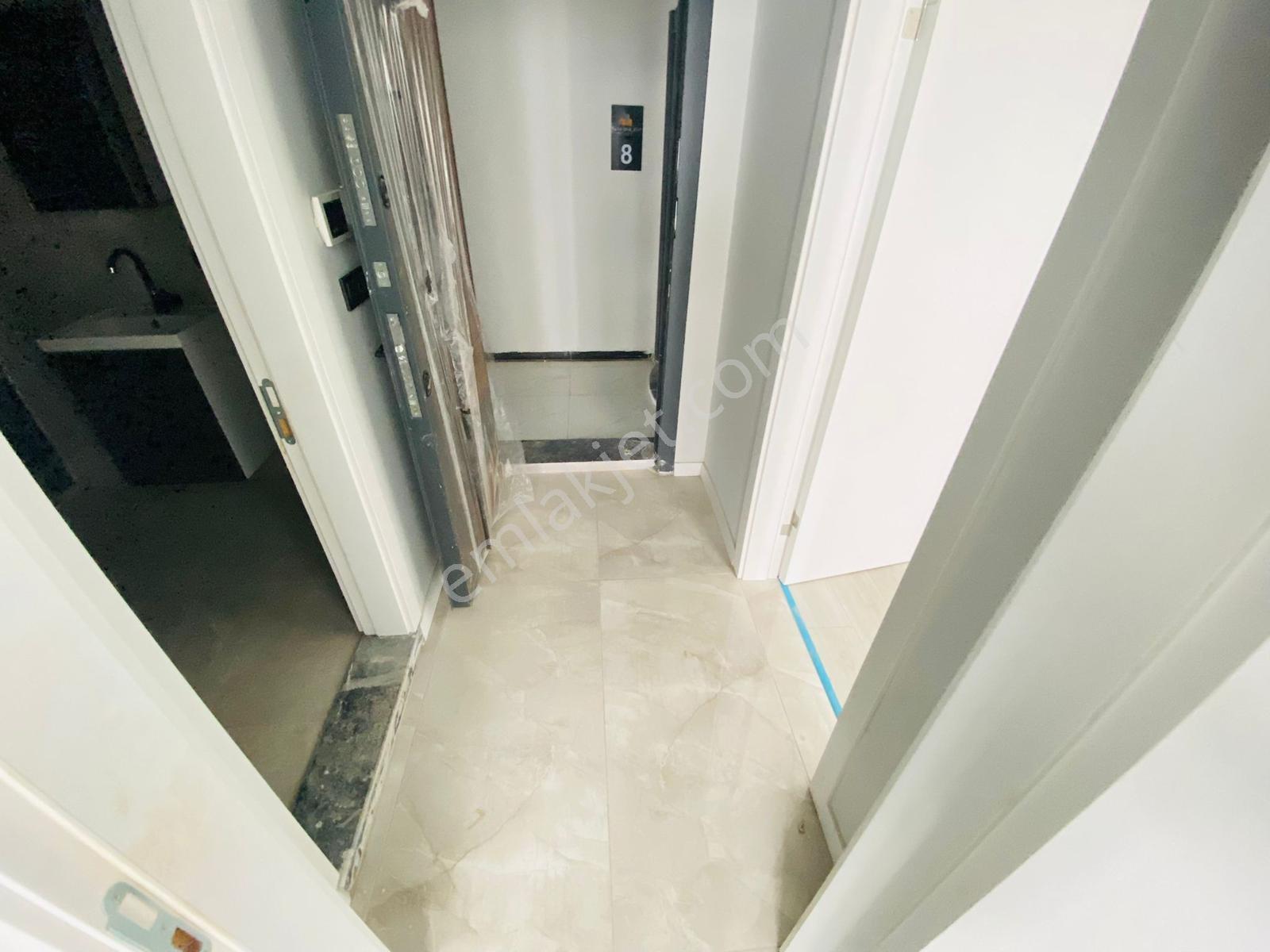Ara Kat Lüx 1+1 Satılık Daire Modern Yaşamın Tüm Konforu - Görsel 15
