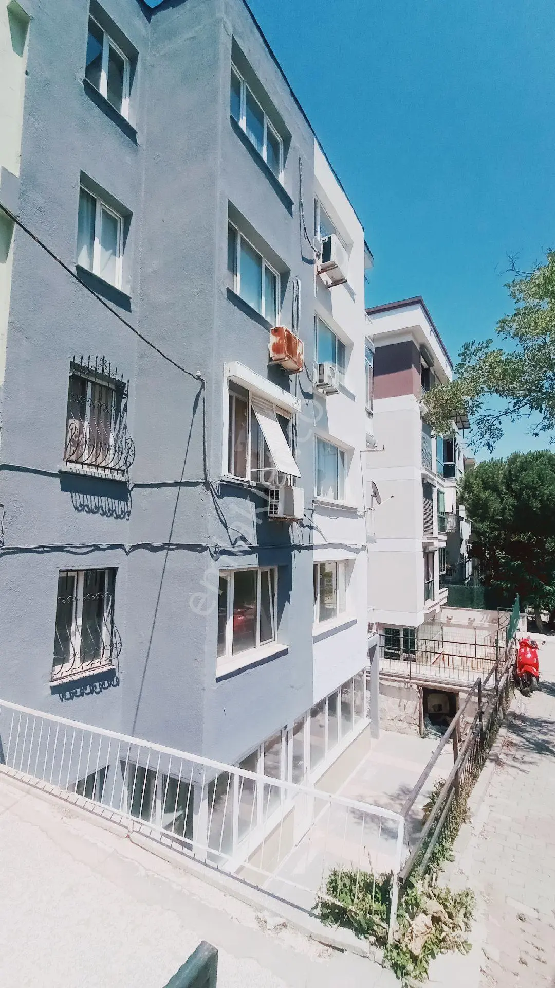 İnönü Caddesine 100 M Kiralık 2+1