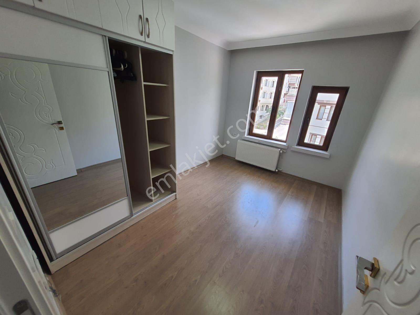 Hastanelere Yürüme Mesafesin'de İçi Full Yapılı Kiralık Daire - Görsel 22
