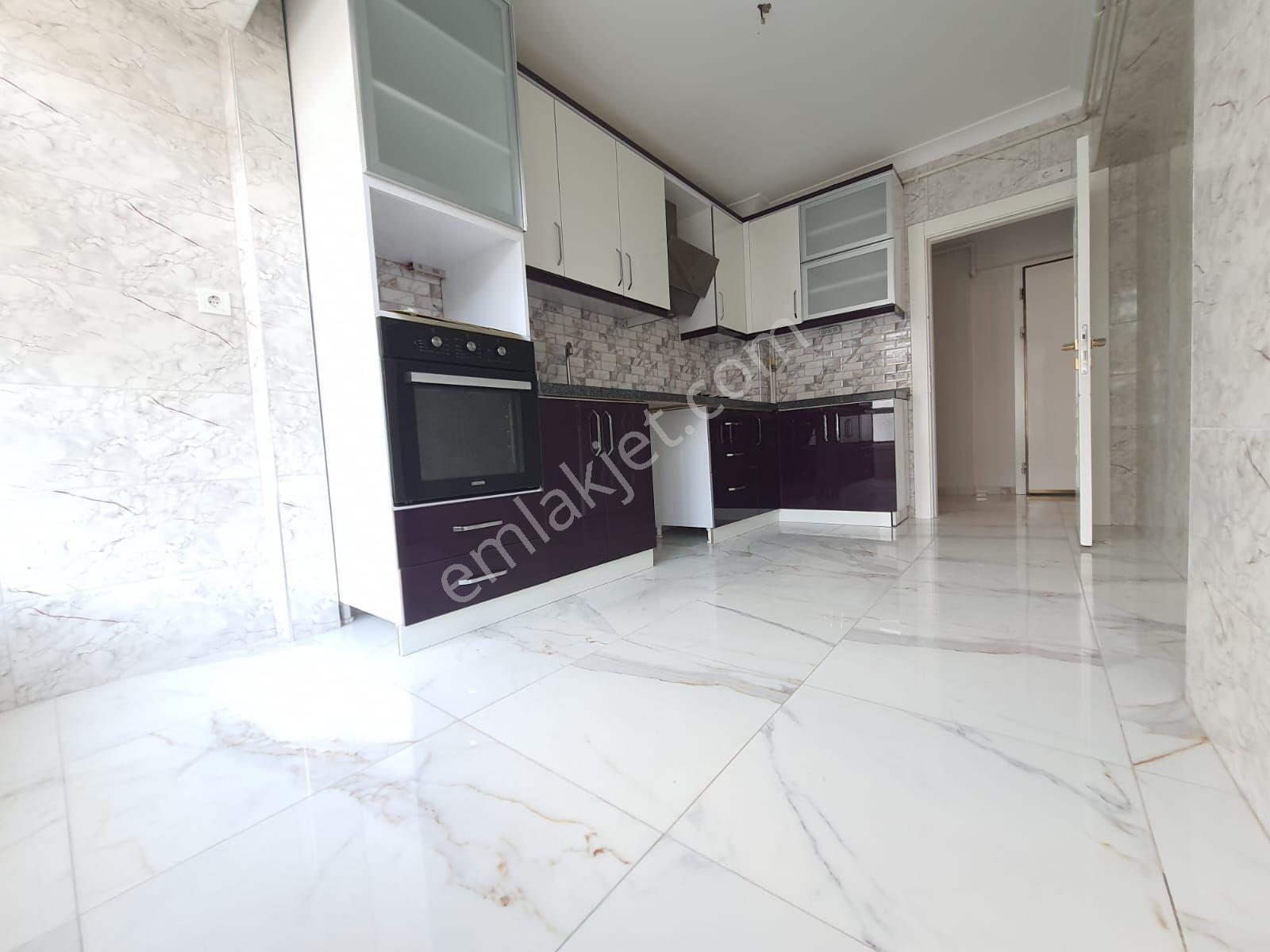 Hastanelere Yürüme Mesafesin'de İçi Full Yapılı Kiralık Daire - Görsel 3