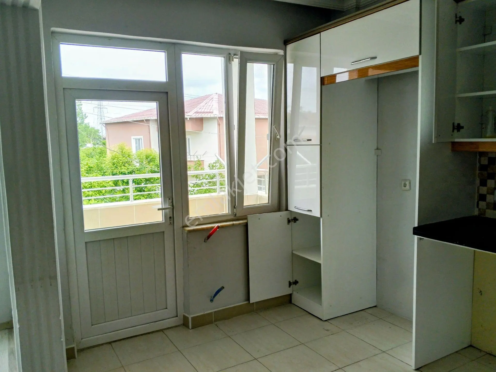 Sobalı Kiralık Daire Merkezde - Görsel 2