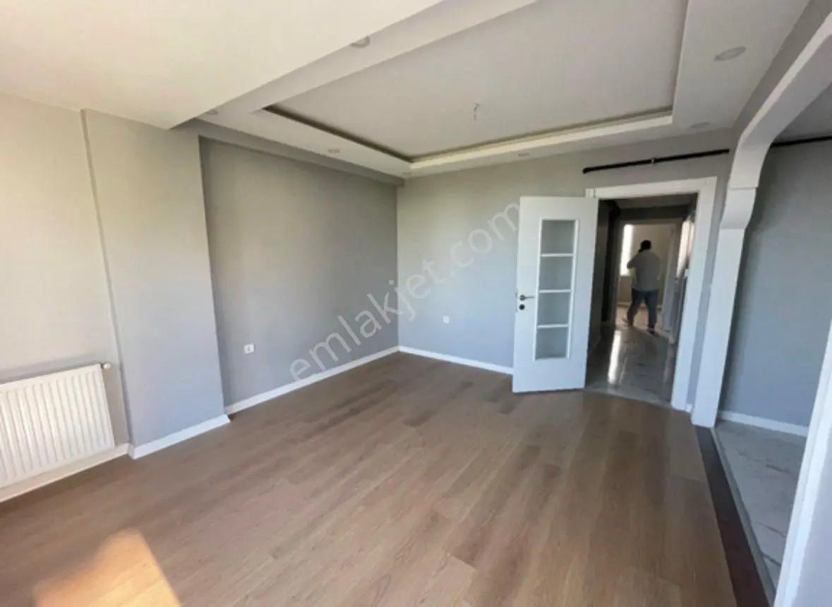 Balaban Caddesinde 2+1 Yeni Bina 75 M2 Asansörlü 4. Kat Kiralık Daire - Görsel 4