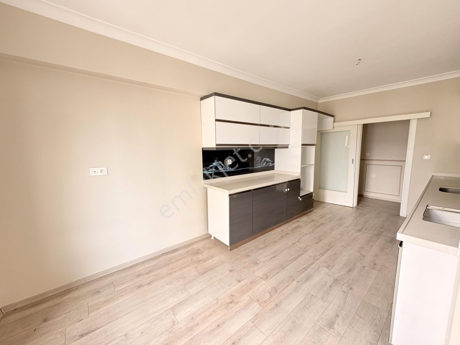 Güneşevler'de, 7. Kat, 3+1, Site İçinde, Manzaralı Daire! - Görsel 34