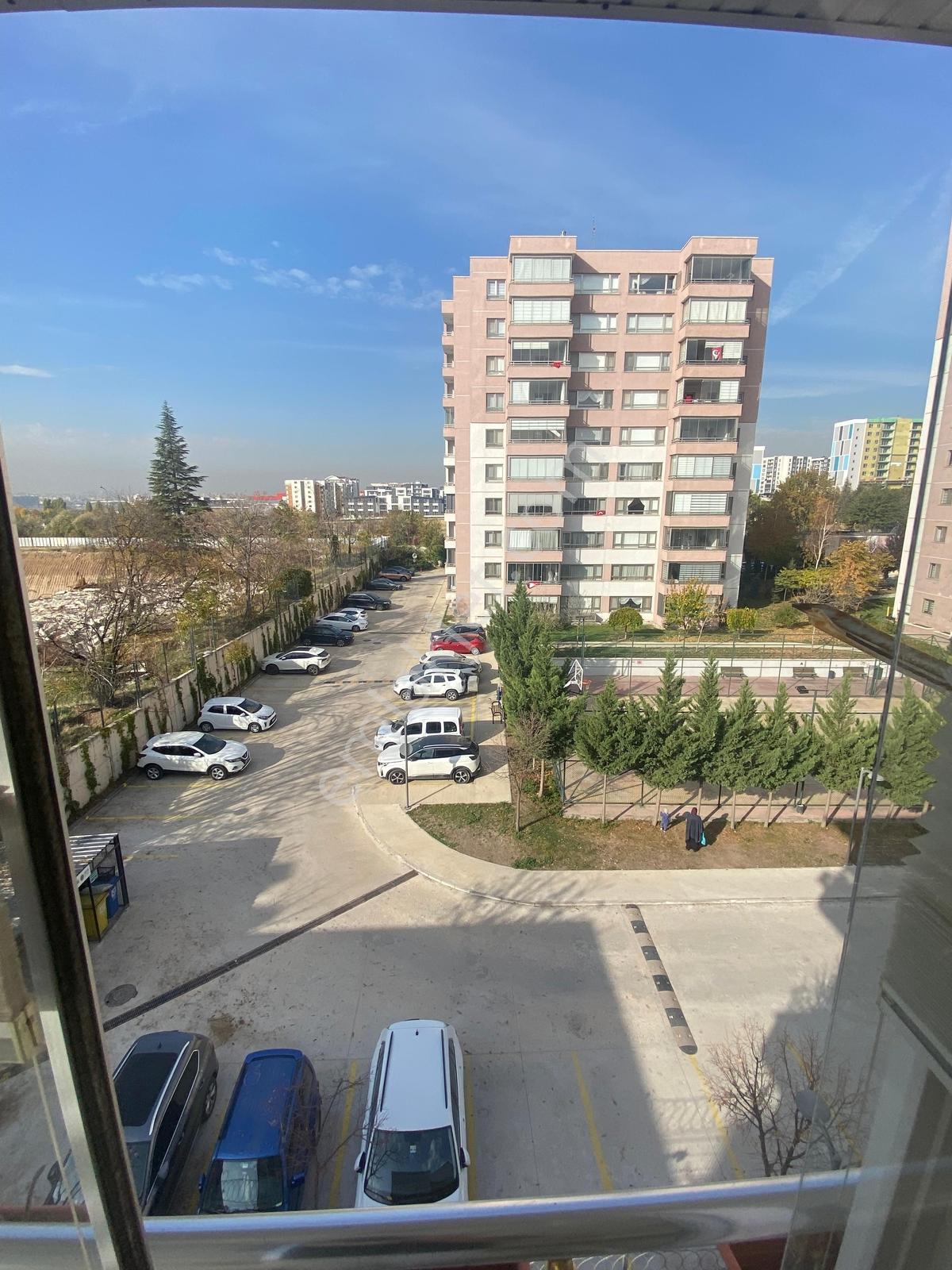 Etimesgut Şeker Mahallesinde Kiralık Geniş Dubleks Daire - Görsel 15