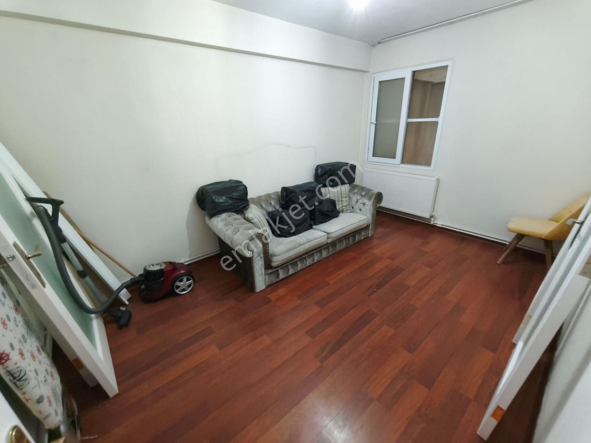 İzban Yakını Yüksek Giriş Bahçeli Kombili Kiralık 2+1 Daire - Görsel 29
