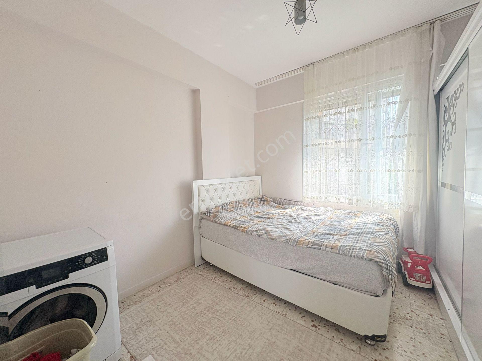 Prestij'den Mithatpaşa'da Anayola Yakın Ferah Temiz 3+1 Daire - Görsel 17