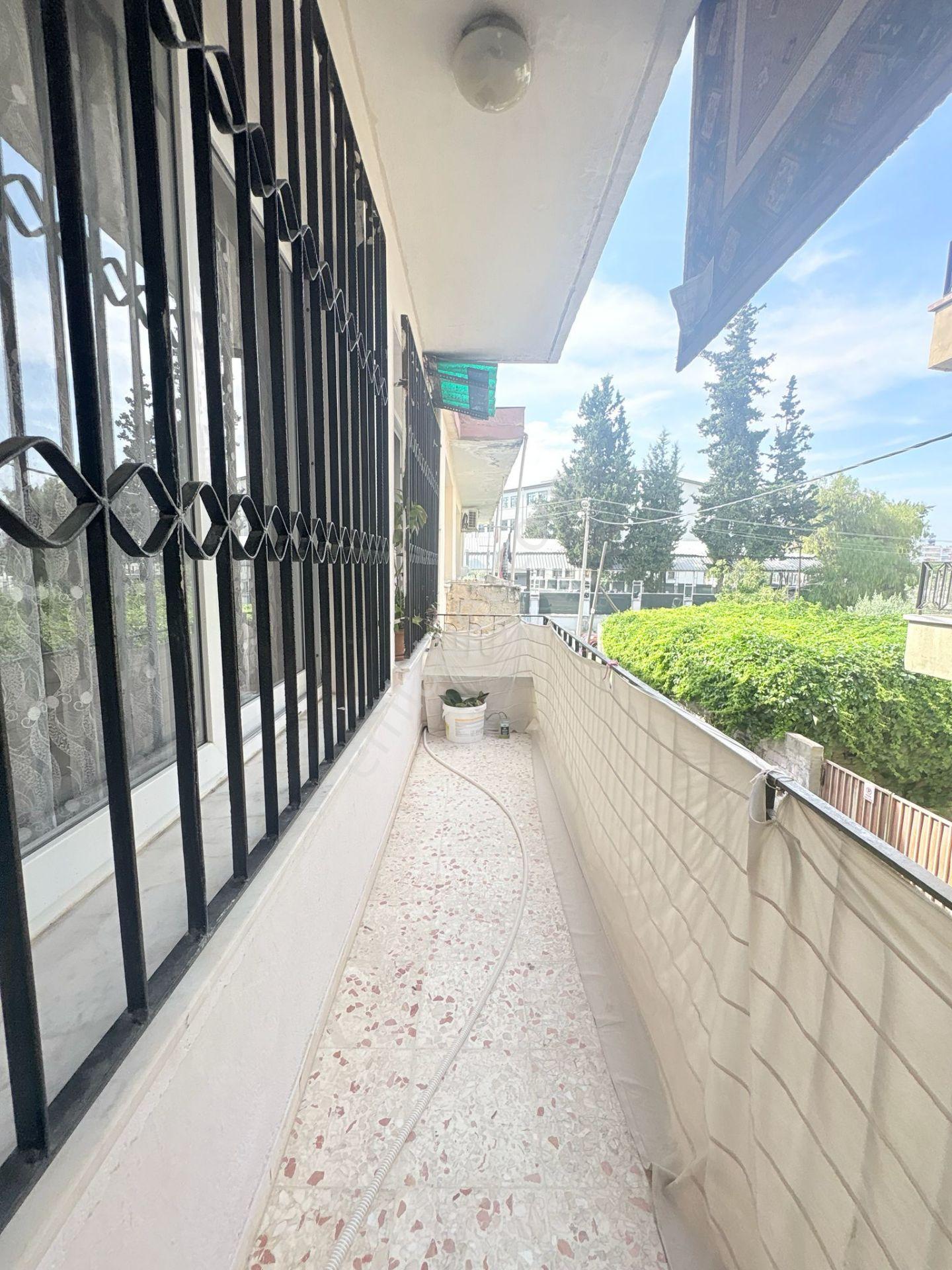 Prestij'den Mithatpaşa'da Anayola Yakın Ferah Temiz 3+1 Daire - Görsel 21