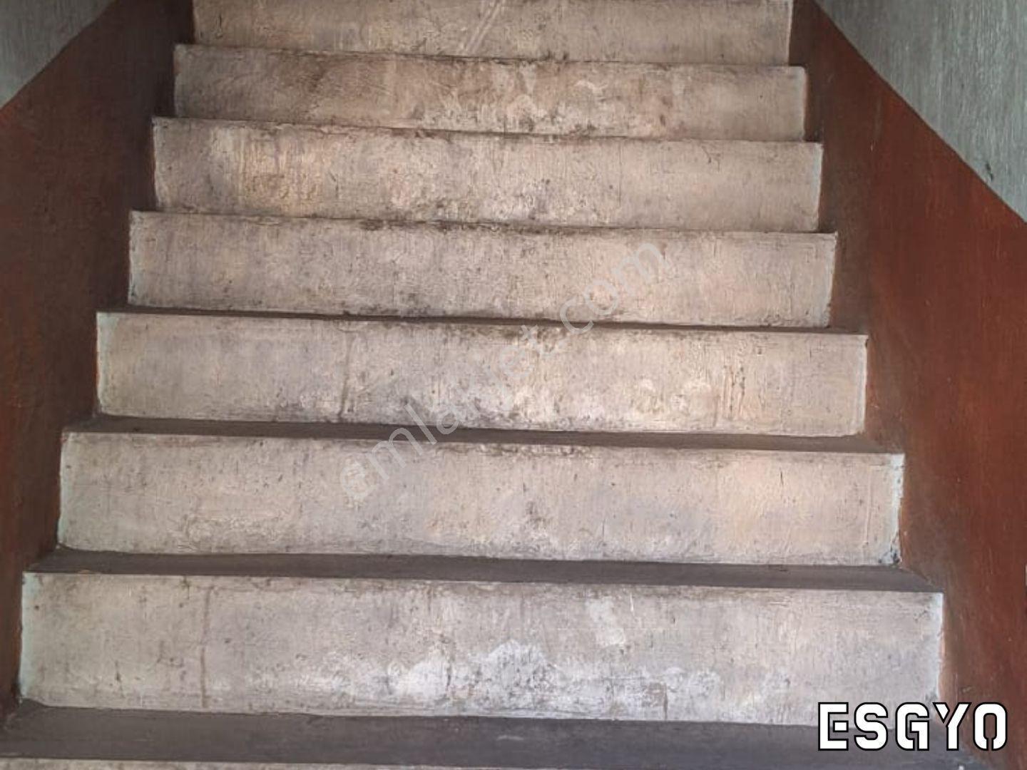 Esgyo'dan Emko Sanayii Sitesinde Satılık İş Yeri - Görsel 5