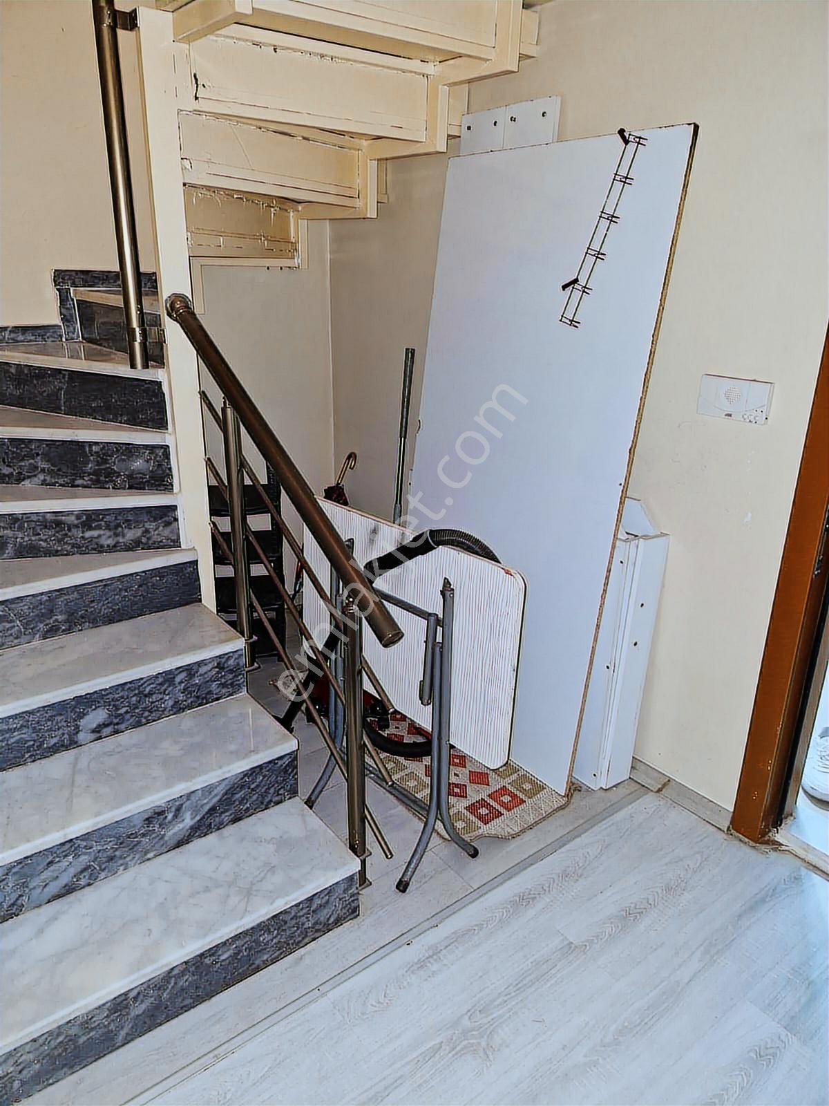 2+1 Eşyalı Kiracılı Satılık Dubleks - Görsel 21