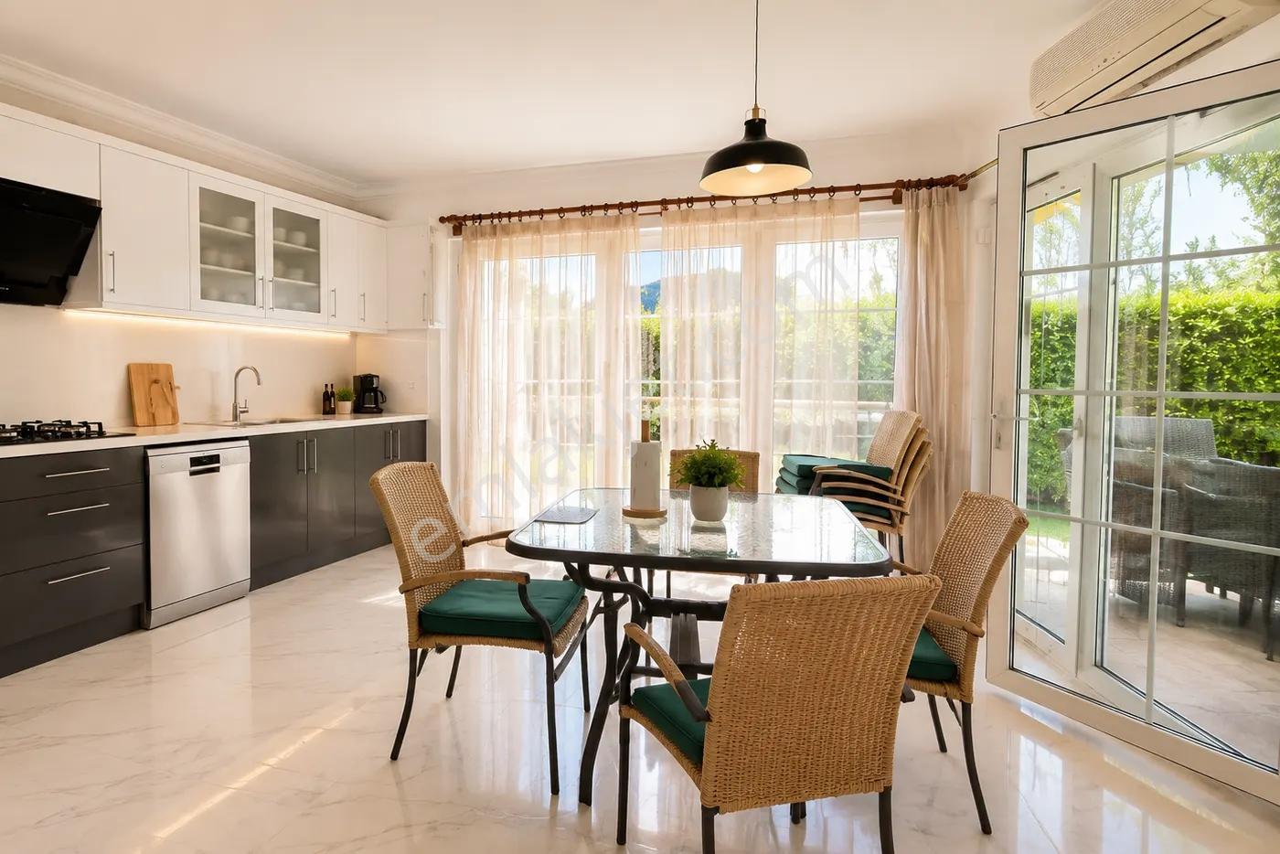 Belek'te İtalyan Mimarili | Müstakil + Ortak Havuzlu | 3+1 Lüks - Görsel 29