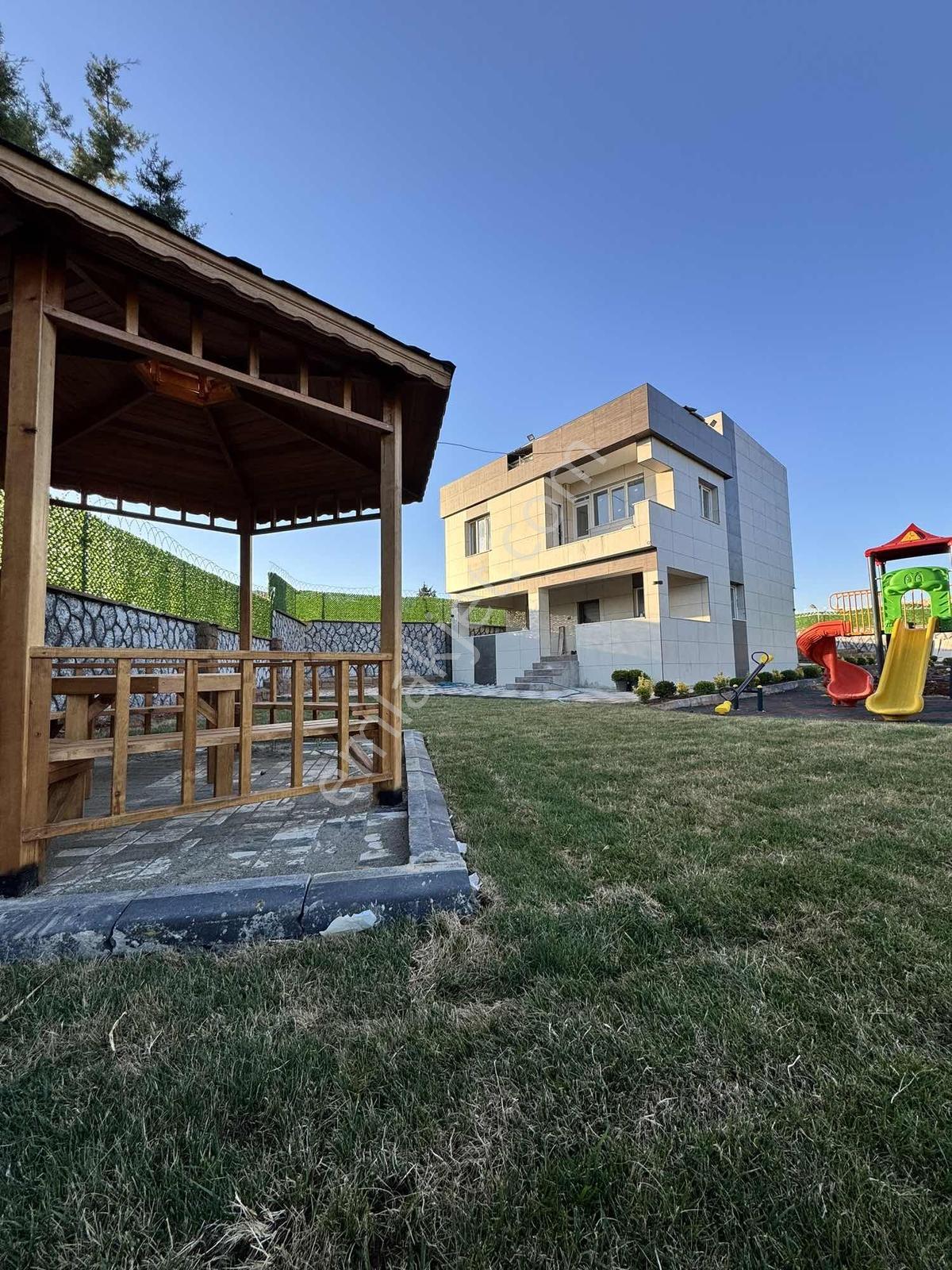 Barondan Günbulur Lüx Bağ Evi - Görsel 11