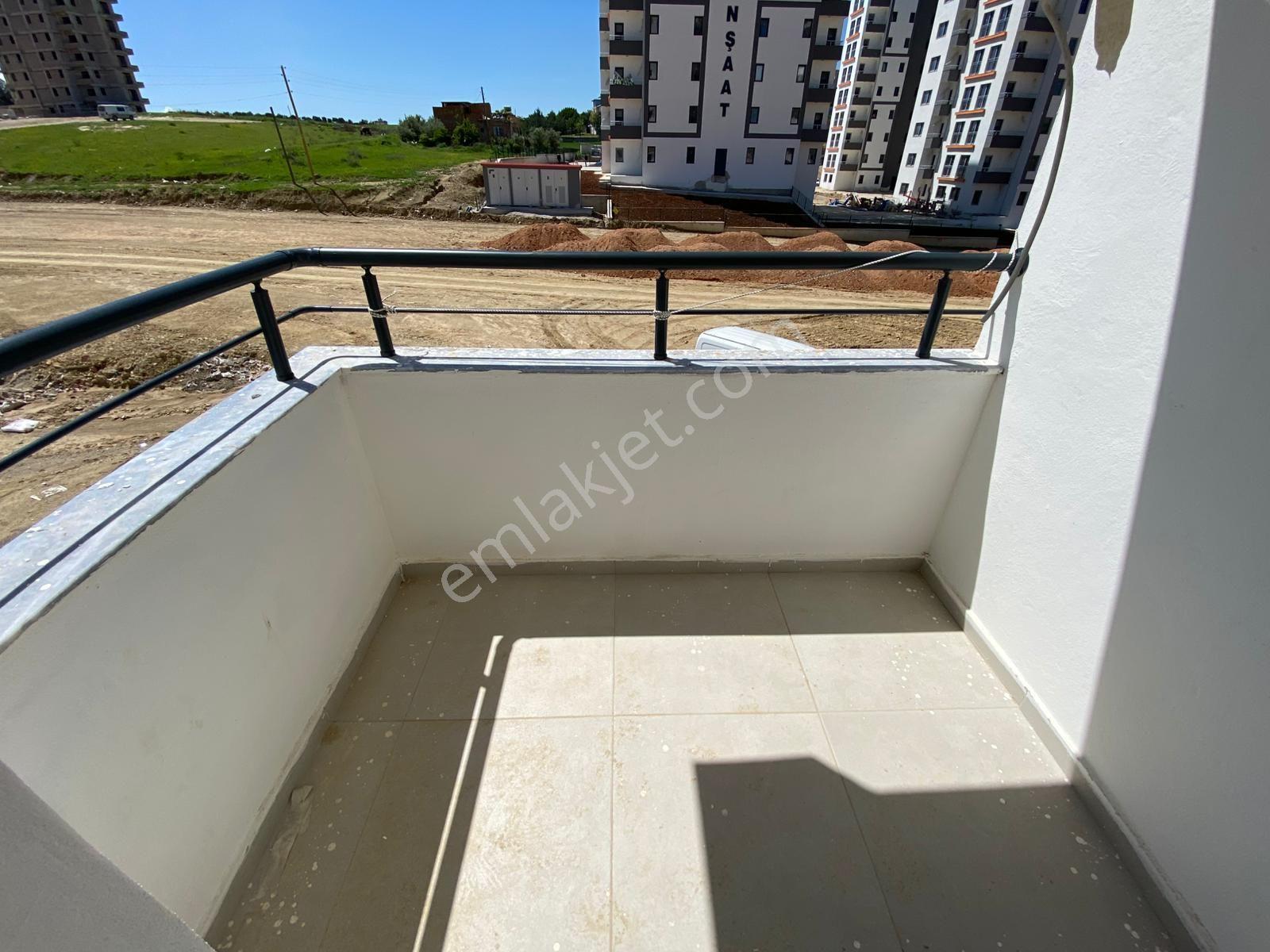 Kabasakalda Site İçerisinde 9 Katlı Binada Sıfır 3+1 Çiftbanyo Uygun Fiyatlı Geniş Kapalı Mutfaklı - Görsel 32