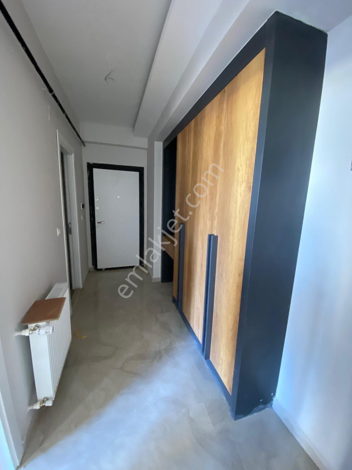 Kabasakalda Site İçerisinde 9 Katlı Binada Sıfır 3+1 Çiftbanyo Uygun Fiyatlı Geniş Kapalı Mutfaklı - Görsel 16
