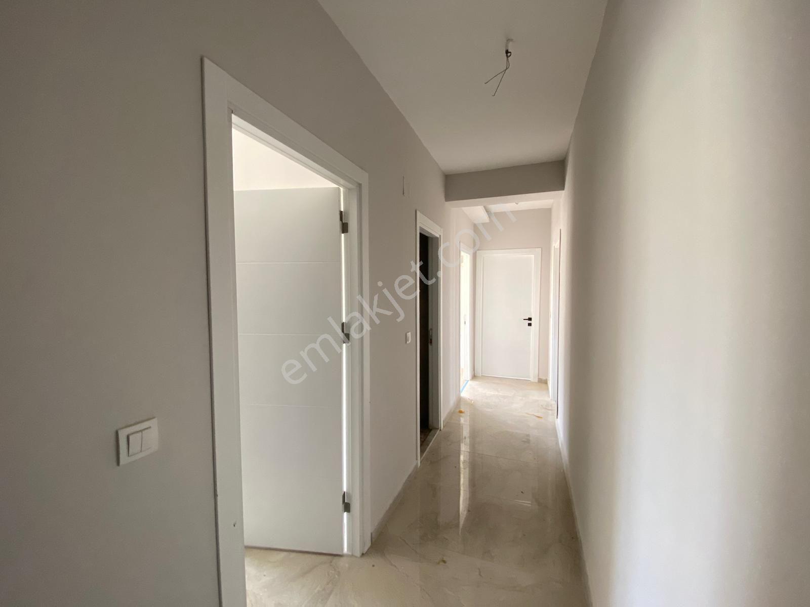 Kabasakalda Site İçerisinde 9 Katlı Binada Sıfır 3+1 Çiftbanyo Uygun Fiyatlı Geniş Kapalı Mutfaklı - Görsel 31