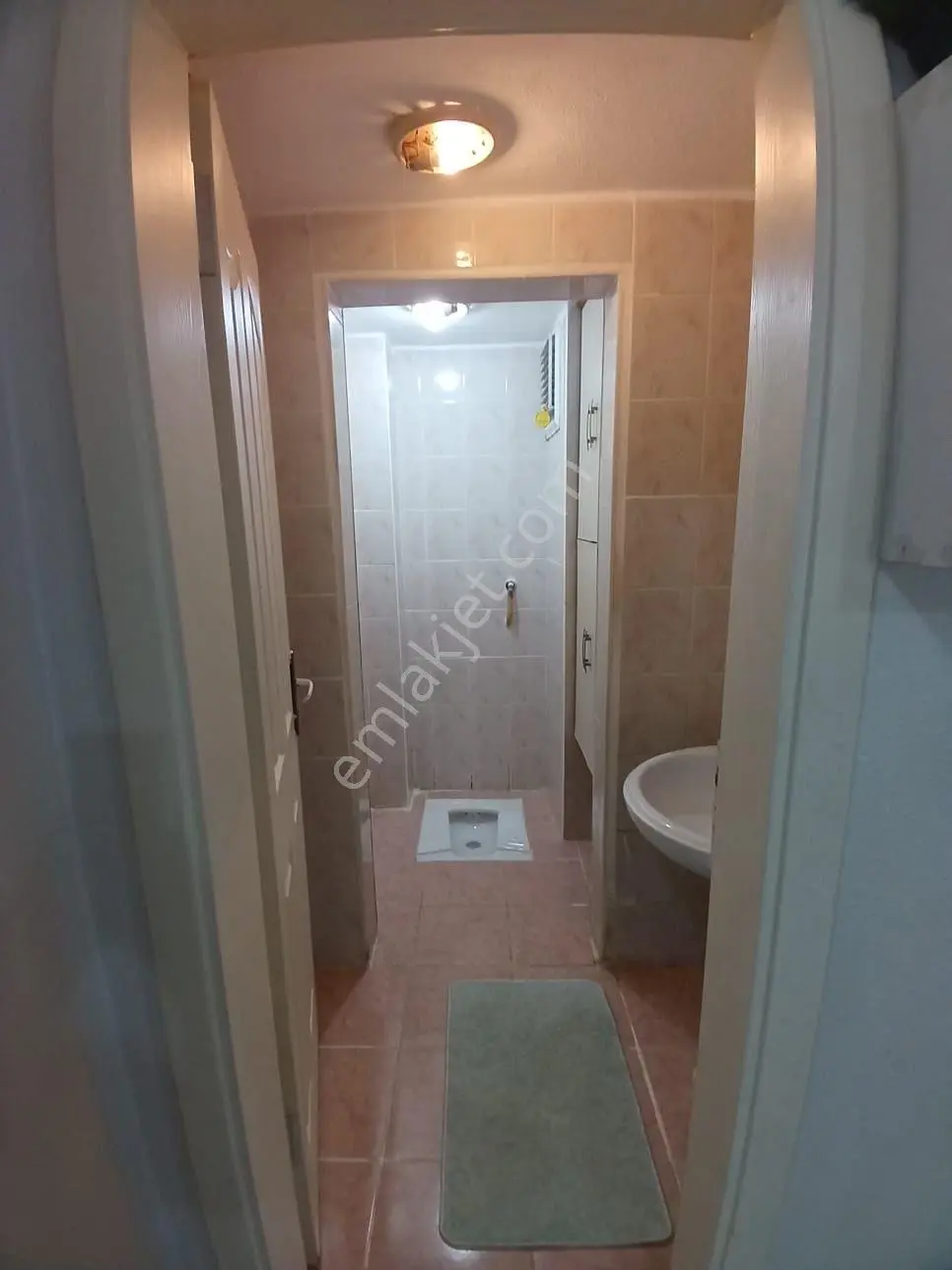 Satılık Sakarya Adapazarı Cadde Üstü Garajlı Okul Pazar Yanı 3+1 Düz Daire - Görsel 2