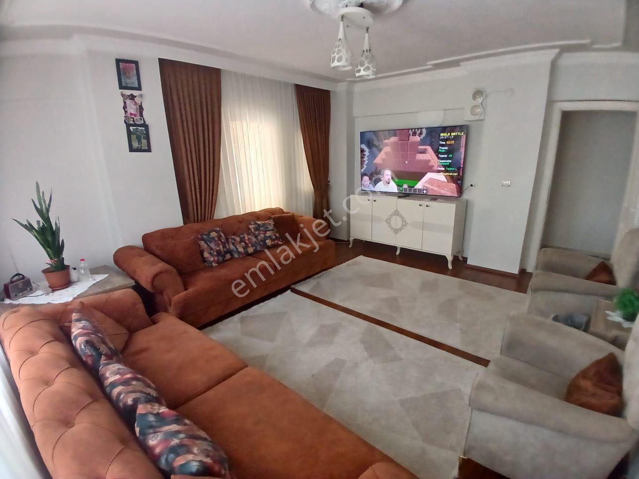 Satılık Sakarya Adapazarı Cadde Üstü Garajlı Okul Pazar Yanı 3+1 Düz Daire - Görsel 20