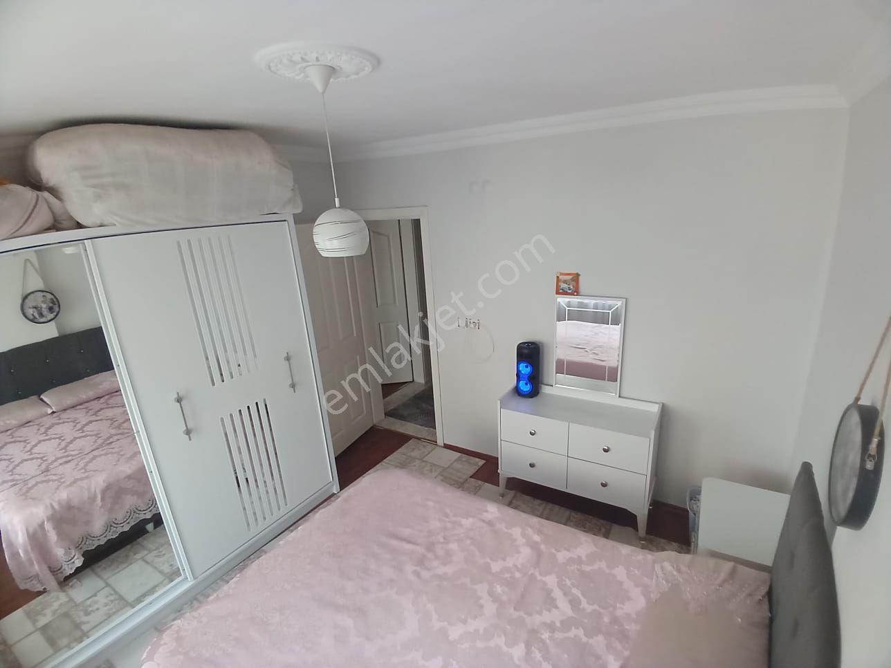 Satılık Sakarya Adapazarı Cadde Üstü Garajlı Okul Pazar Yanı 3+1 Düz Daire - Görsel 17