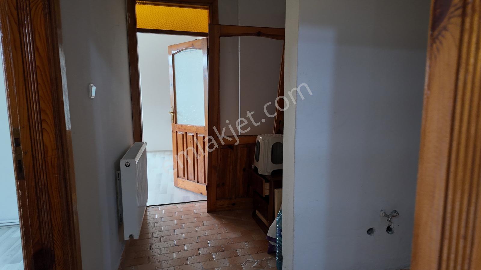 Eğitim Araştırma Hastanesi Yanında, Kiralık 3+2 Geniş Daire - Görsel 9