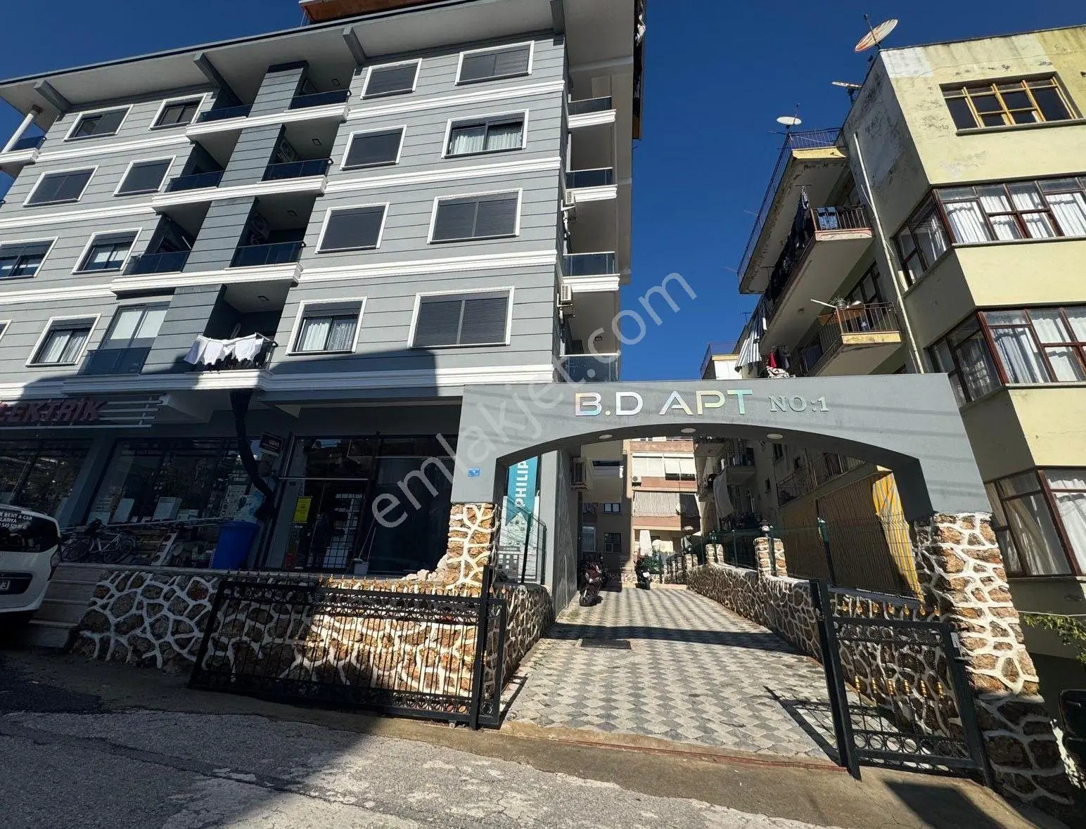 Alanya Şekerhane Mah.eşyalı Kiralık 1+1 Daire - Görsel 2