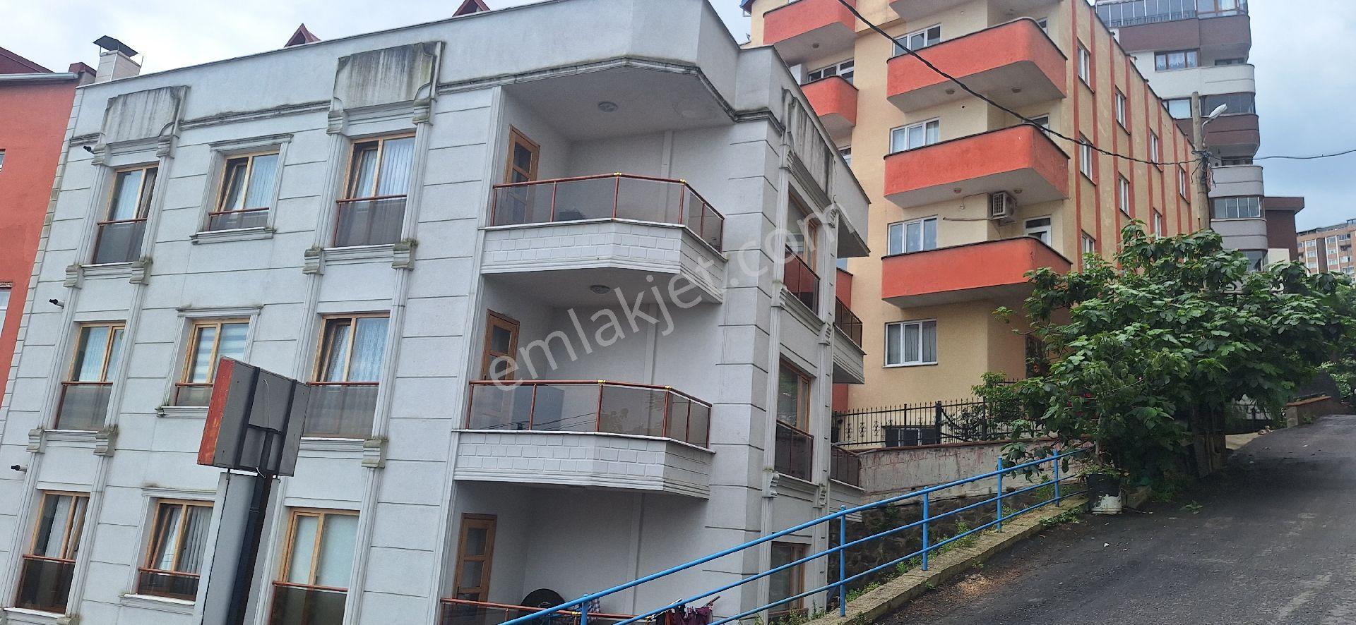 Şahinoǧlu Emlaktan Trabzon O.hisar Y.tepede, ,deniz Manzaralı 1+1 Kiralık Daire - Görsel 3