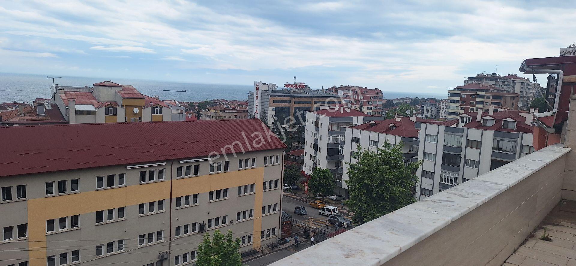 Şahinoǧlu Emlaktan Trabzon O.hisar Y.tepede, ,deniz Manzaralı 1+1 Kiralık Daire - Görsel 14