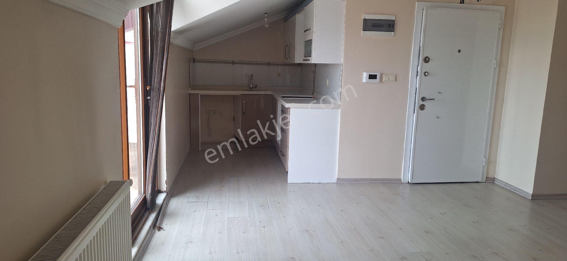 Şahinoǧlu Emlaktan Trabzon O.hisar Y.tepede, ,deniz Manzaralı 1+1 Kiralık Daire - Görsel 9