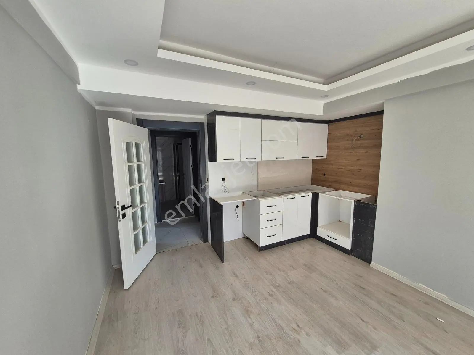 İlbey // Finike De Satılık 1+1 Ve 2+1 Daireler (son 4 Daire) - Görsel 5
