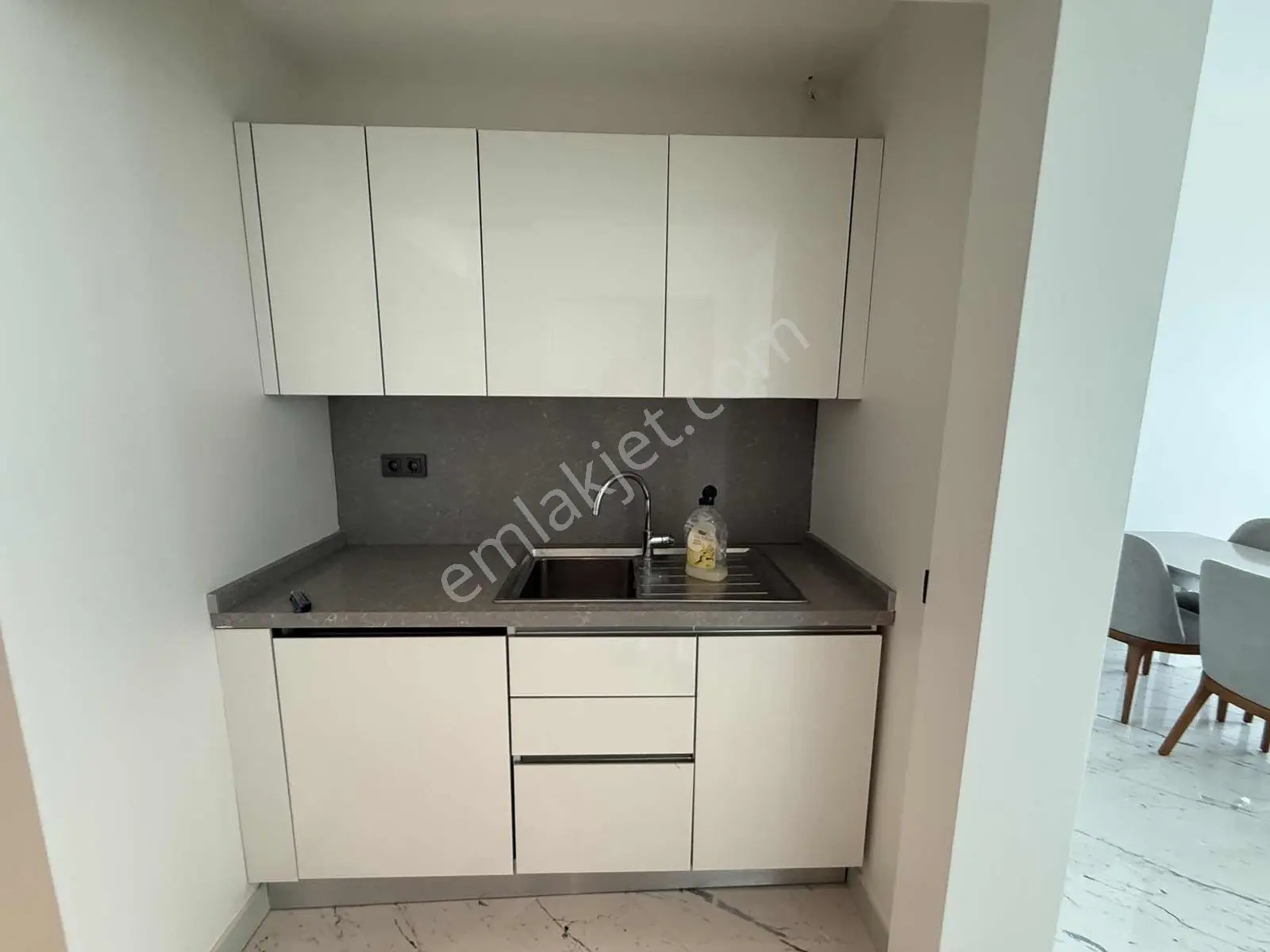 Bomonti Queen 3+1 Eşyalı Kiralık Sıfır Yüksek Kat - Görsel 7