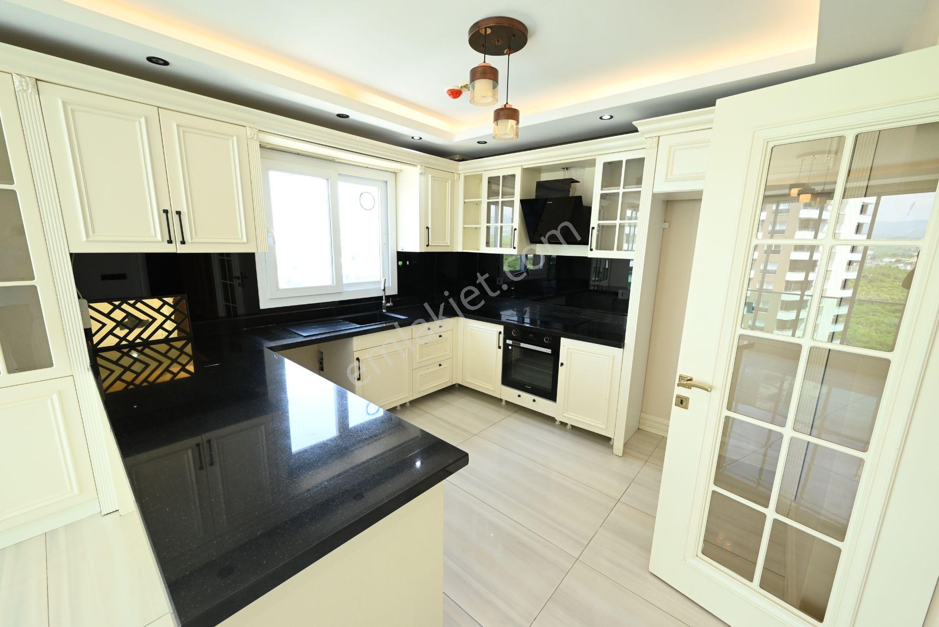 Üstünkent'ten Sayapark Avm Yanı Modern Site İçi Kiralık Lüks 4+1 - Görsel 19