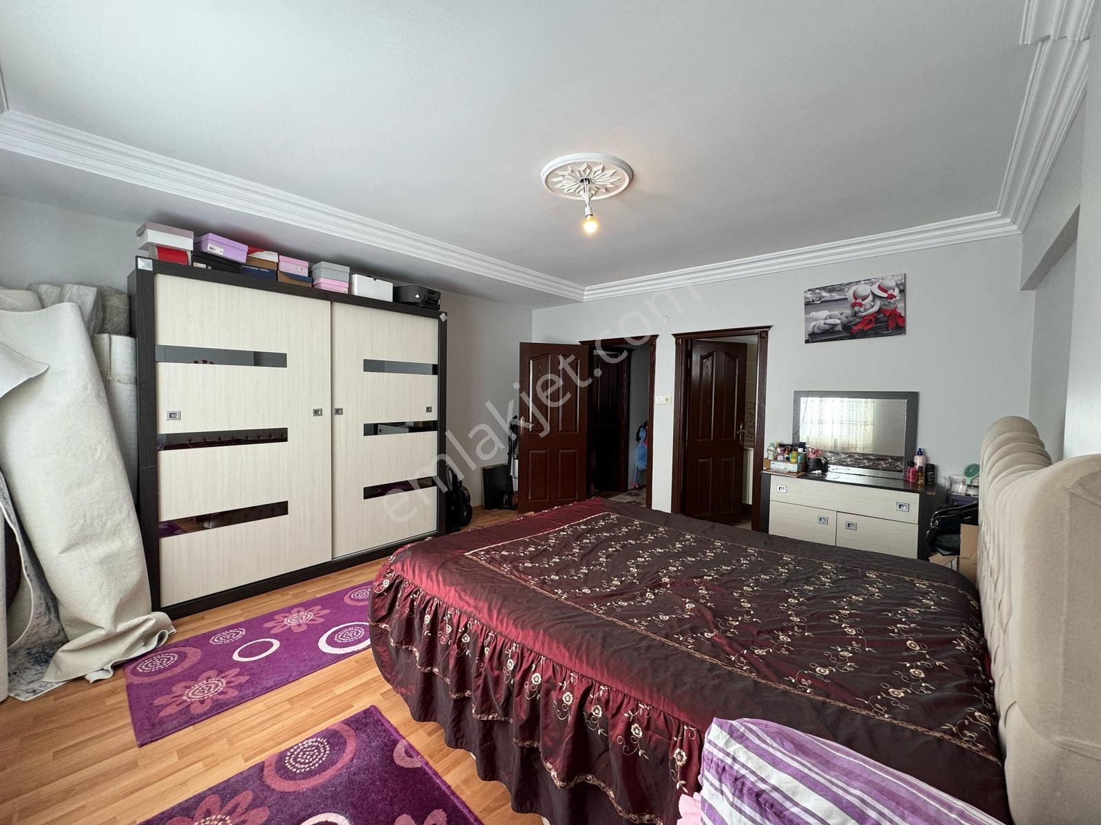 T.özal Blv Üzeri Geniş 4+1/k.mutfak/ç.banyo/kombi/iskanlı Daire - Görsel 32