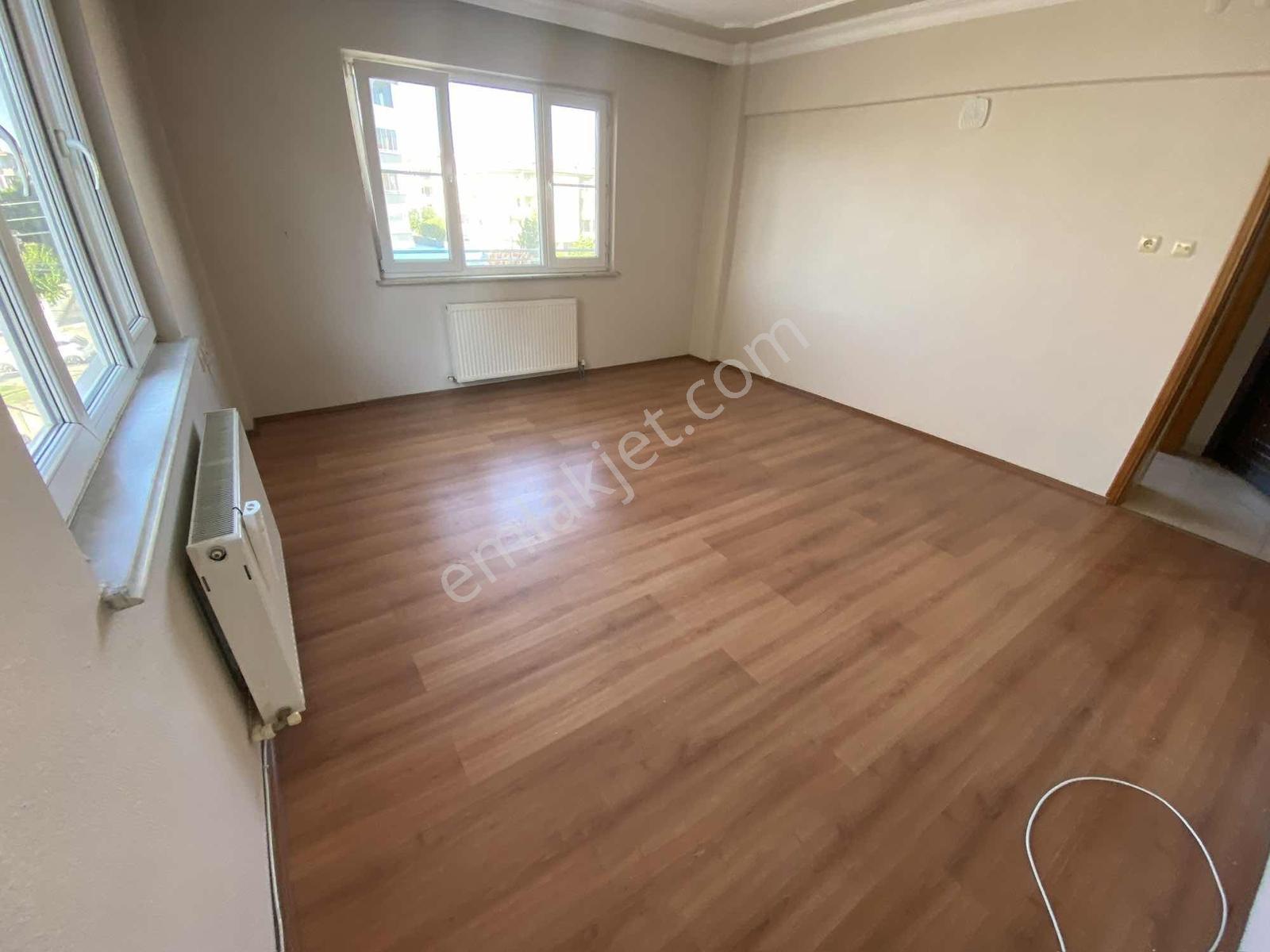 Paşaalanı Mahallesi Merkezi Konumda Önü Açık Kiralık 3+1 Daire - Görsel 7