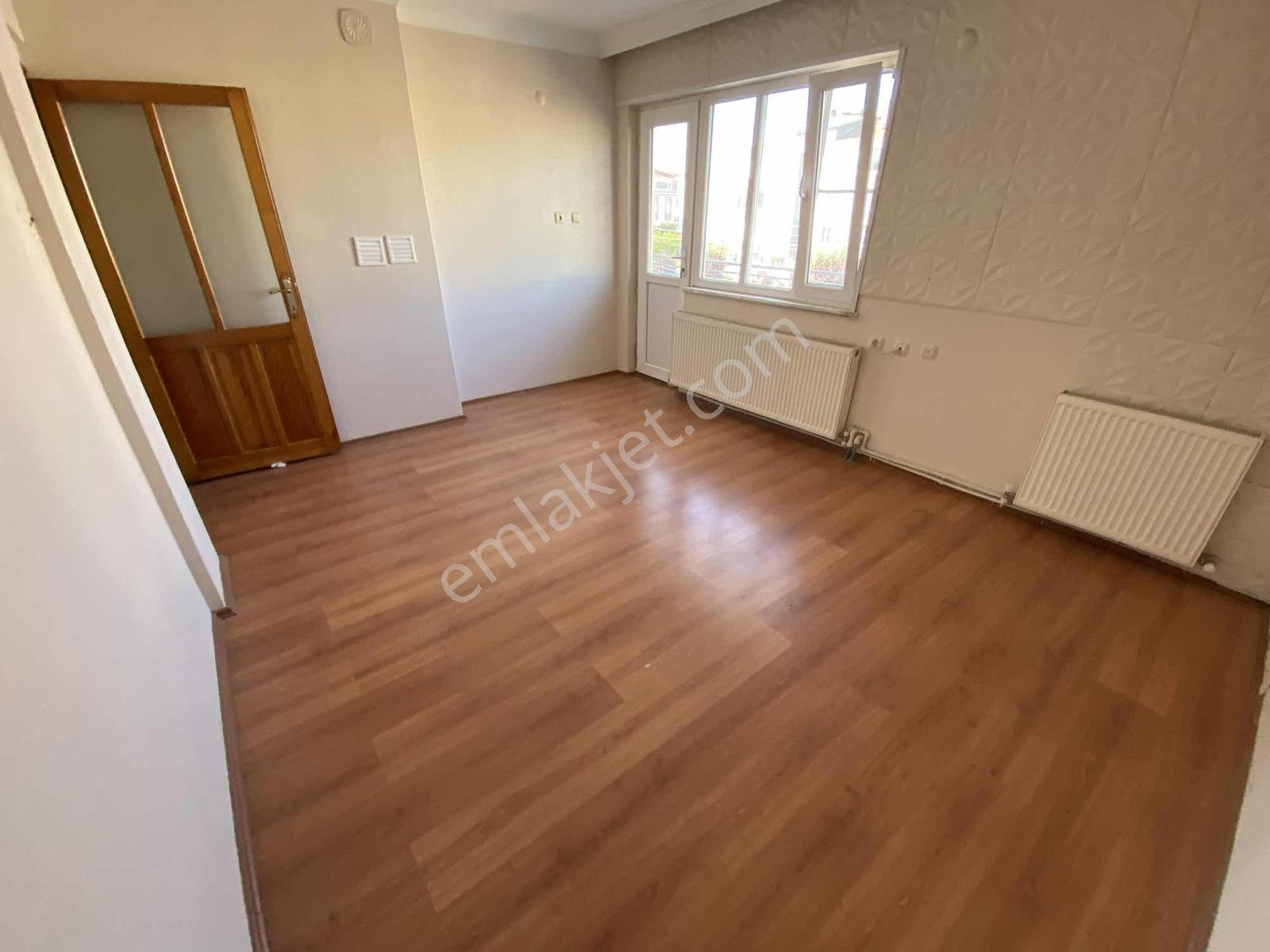 Paşaalanı Mahallesi Merkezi Konumda Önü Açık Kiralık 3+1 Daire - Görsel 11