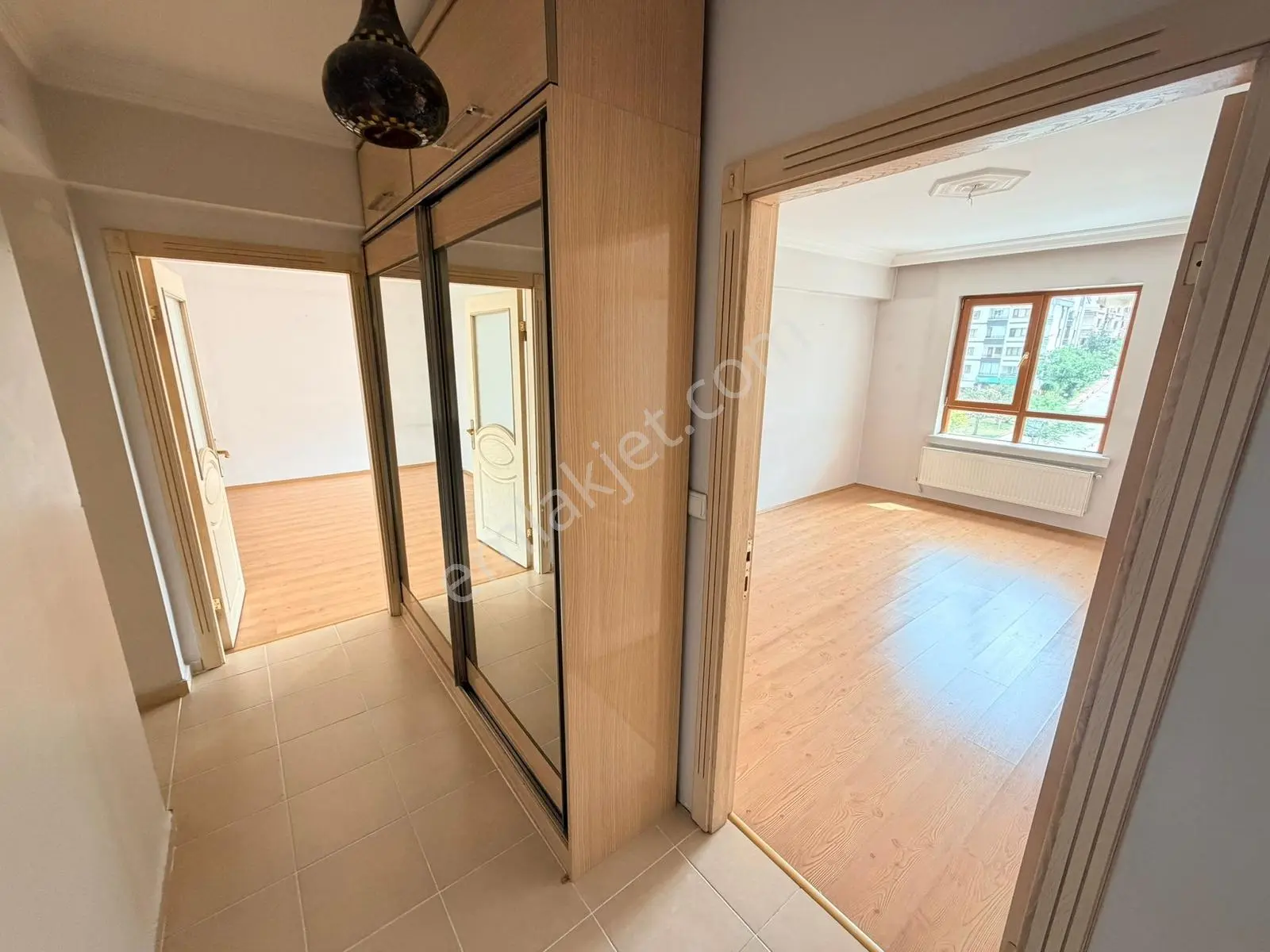 Lüxovadan Yozgat Bulvarı Üzeri Arakat Önü Açık 4+1 Kiralık Daire - Görsel 9