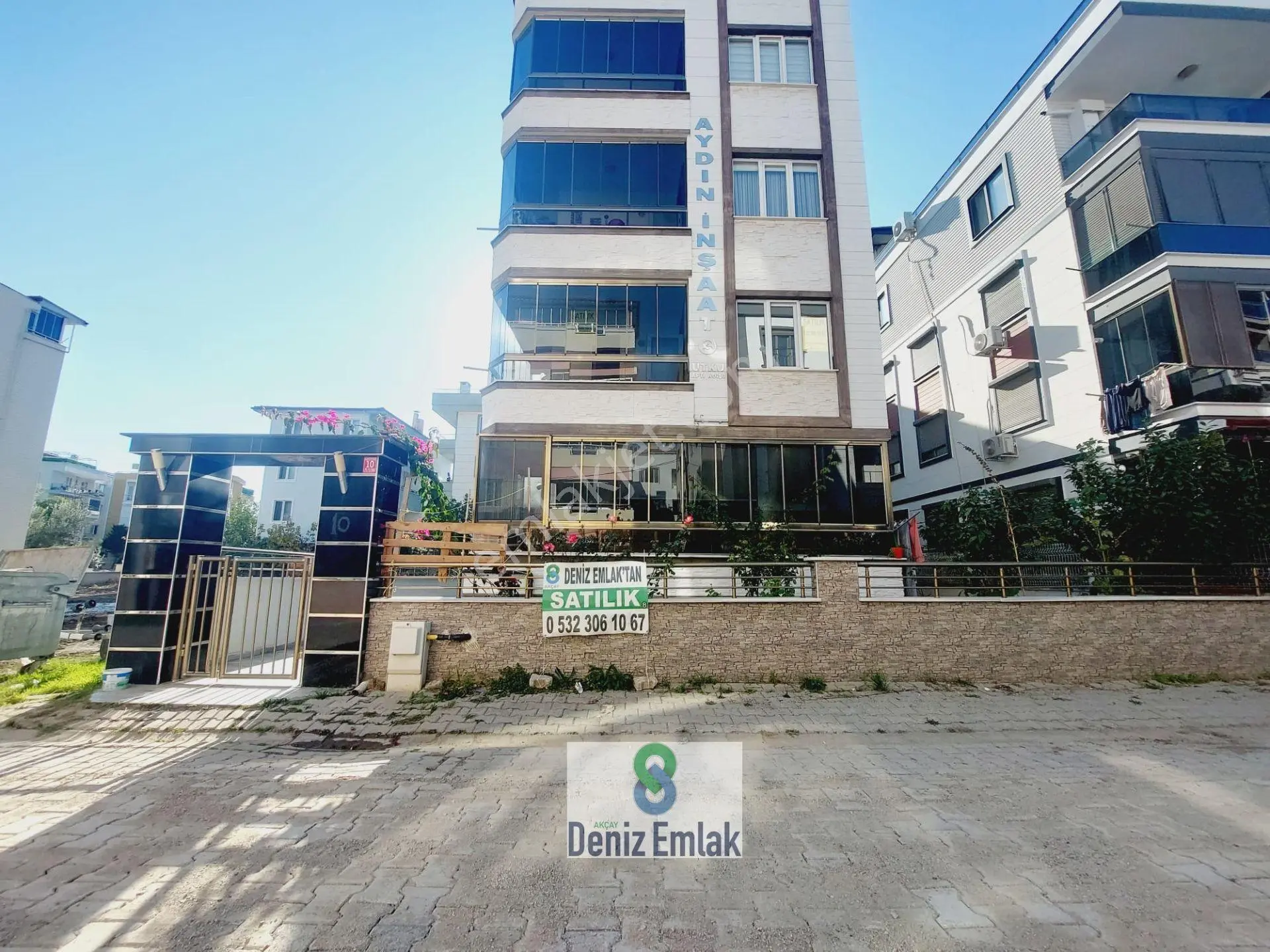 Akçay Deniz Emlak Dan Altınkum Da Satılık 2+1 Cam Balkonlu Ferah Daire
