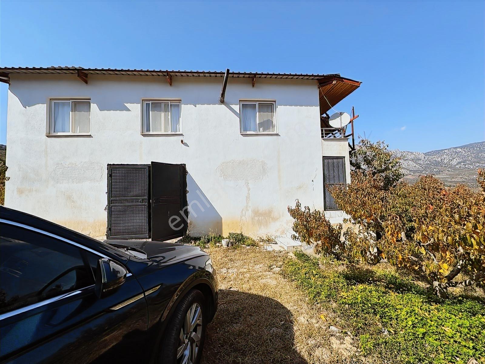 New Form Dan Mezitli Tepeköyde Satılık Nektarin Bahçesi Ve Ev - Görsel 27