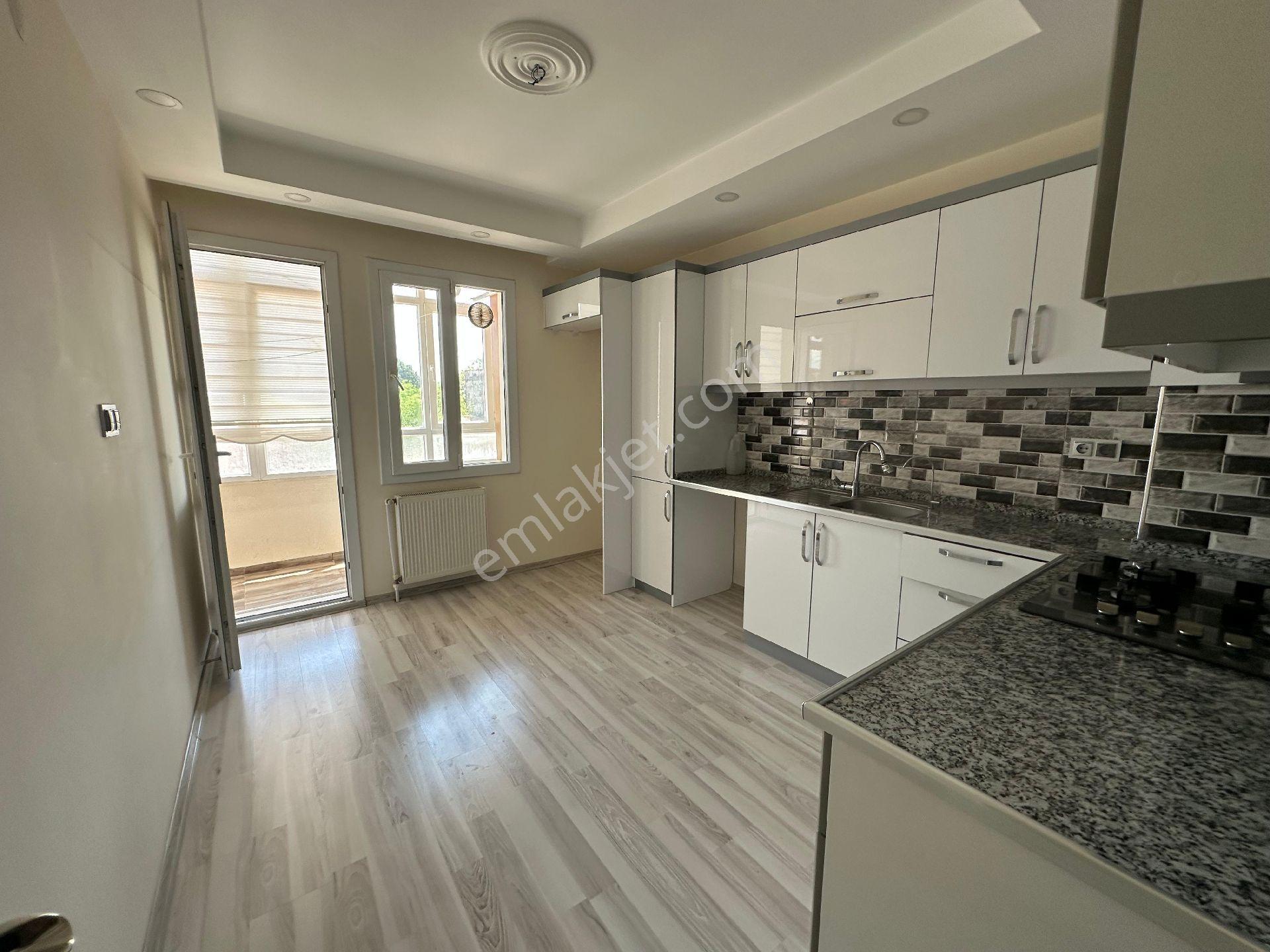 Güneş'ten Buca Heykey 5dk 3+1 130m Arakat 2 Balkon - Görsel 8