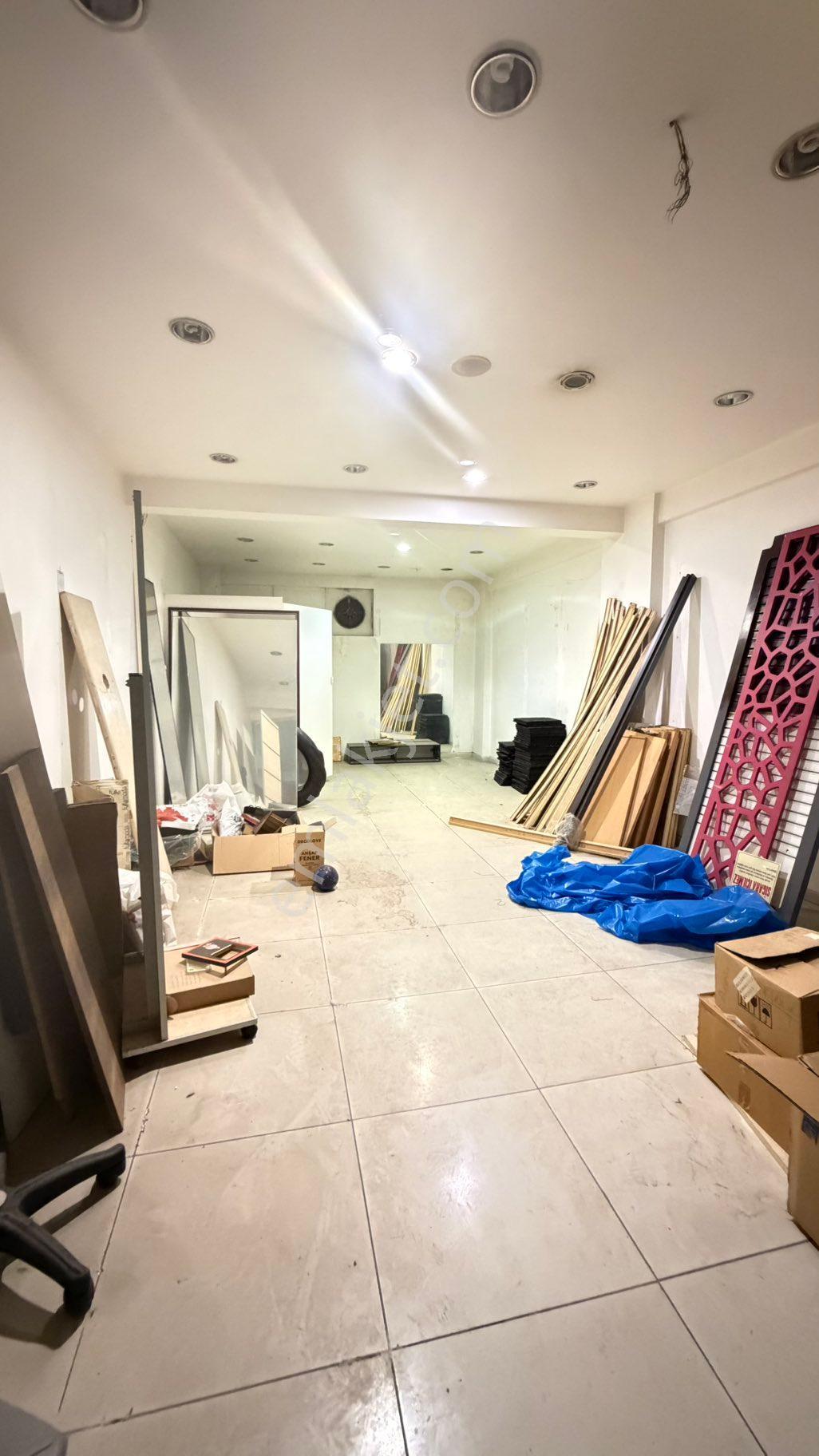 Manisanın Kalbinde Satılık 370 M2 Bahçeli Dükkan - Görsel 22
