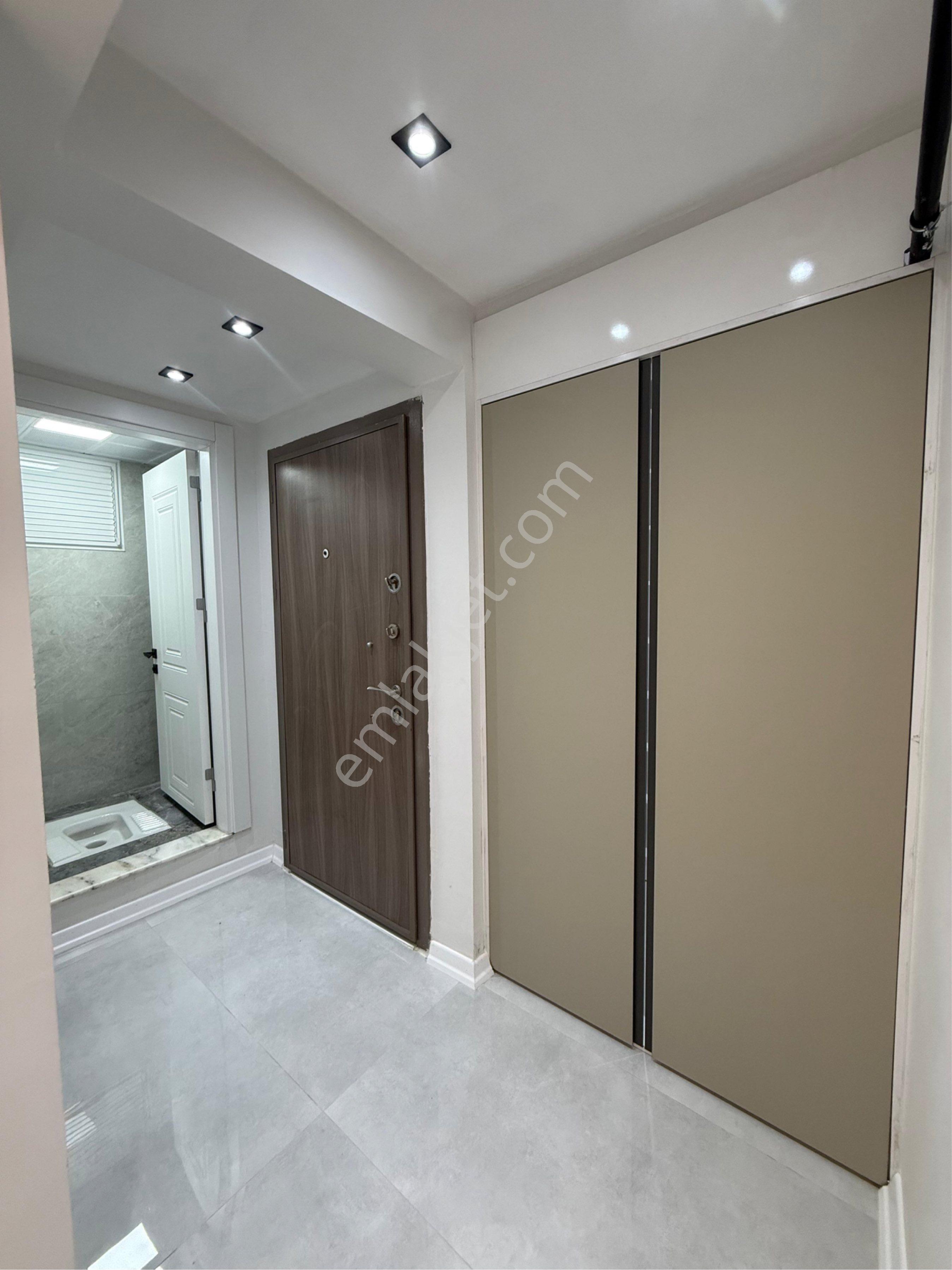 Manisanın Kalbinde Satılık 370 M2 Bahçeli Dükkan - Görsel 29