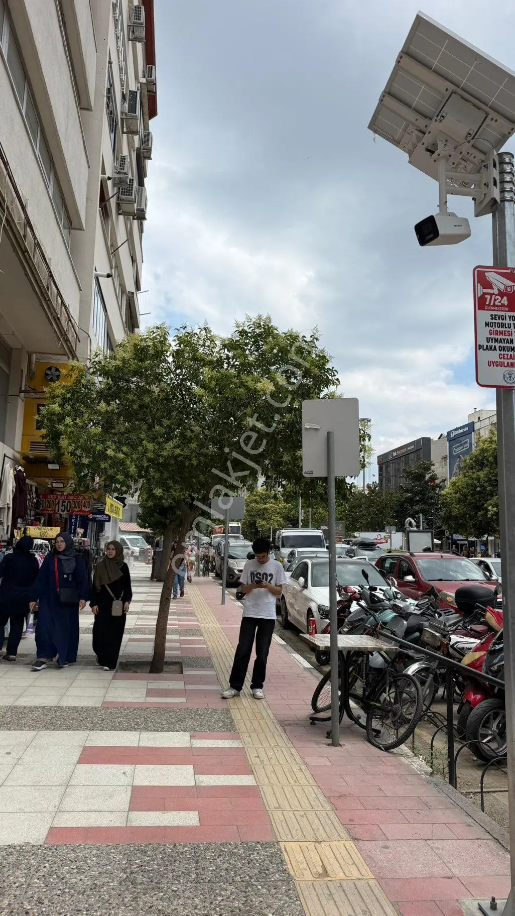 Manisanın Kalbinde Satılık 370 M2 Bahçeli Dükkan - Görsel 4