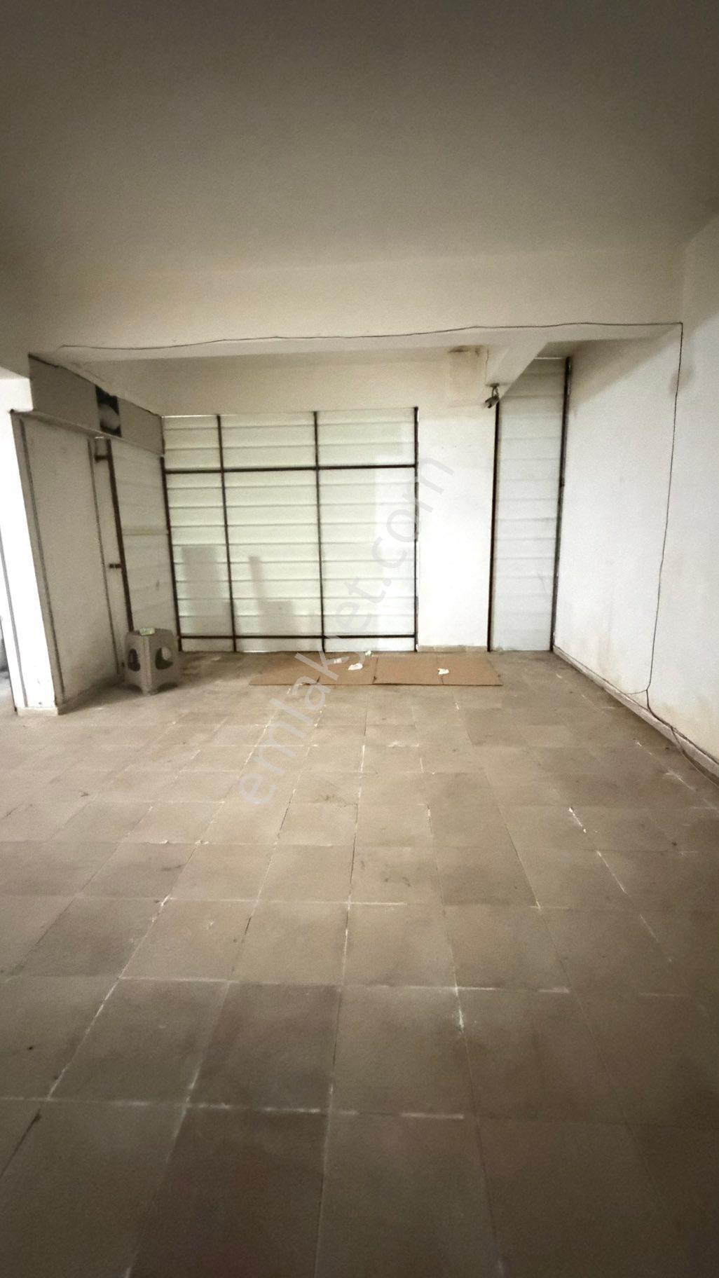 Manisanın Kalbinde Satılık 370 M2 Bahçeli Dükkan - Görsel 35