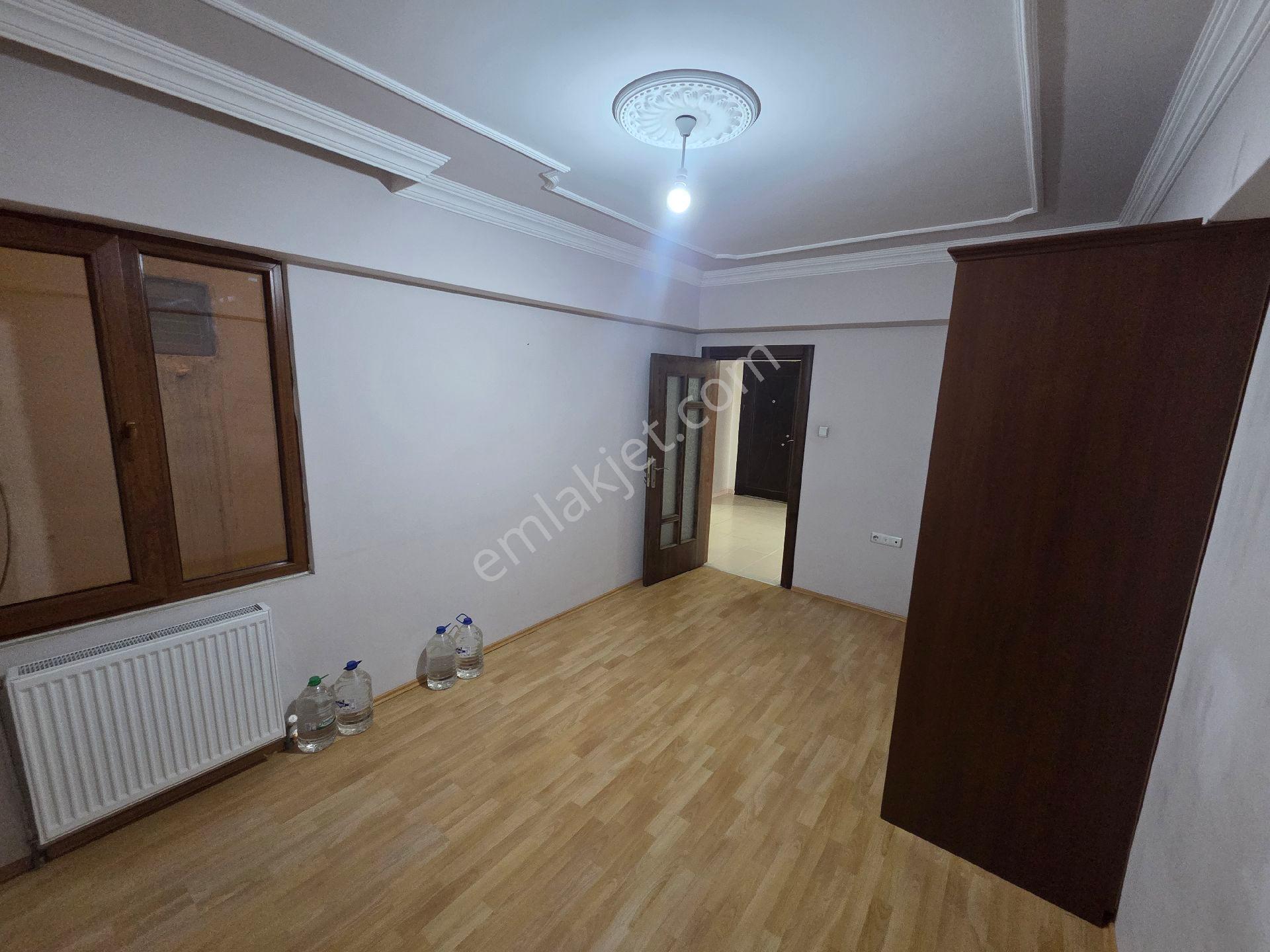 İcadiye Mh. Şehitlik Altı 4+1 Asansörlü 210m² Kiralık Daire - Görsel 39