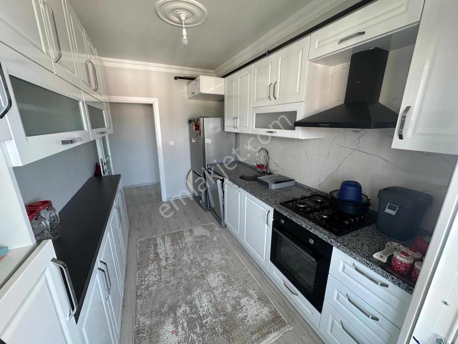 Bilgin Emlaktan Merkezde Sıfır Depozitosuz Kiralık 2+1 Daire - Görsel 6