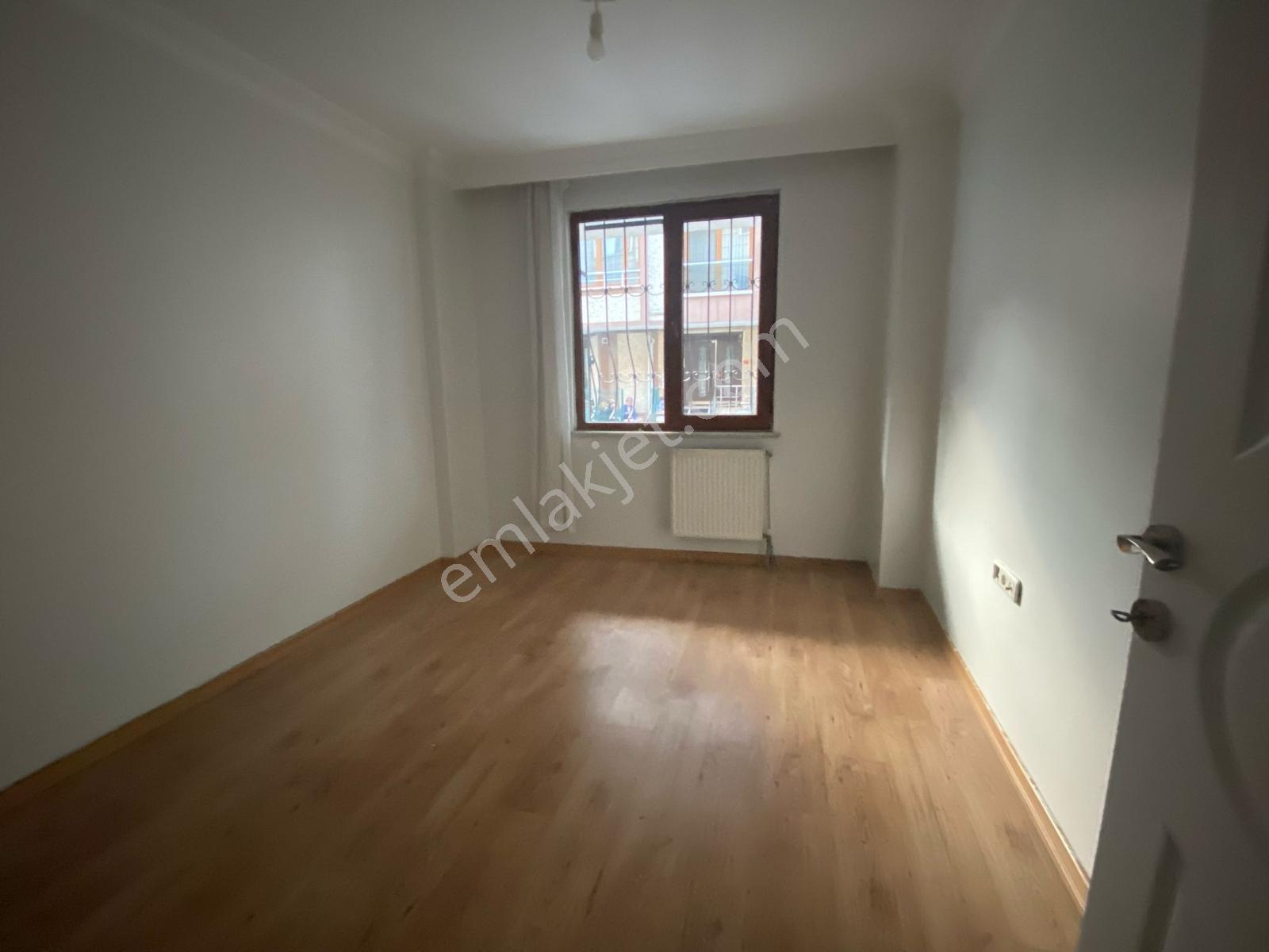 Bahçelievler Kocasinan Mah. Y. Giriş 2+1 Asansörlü K.oto Parklı - Görsel 4