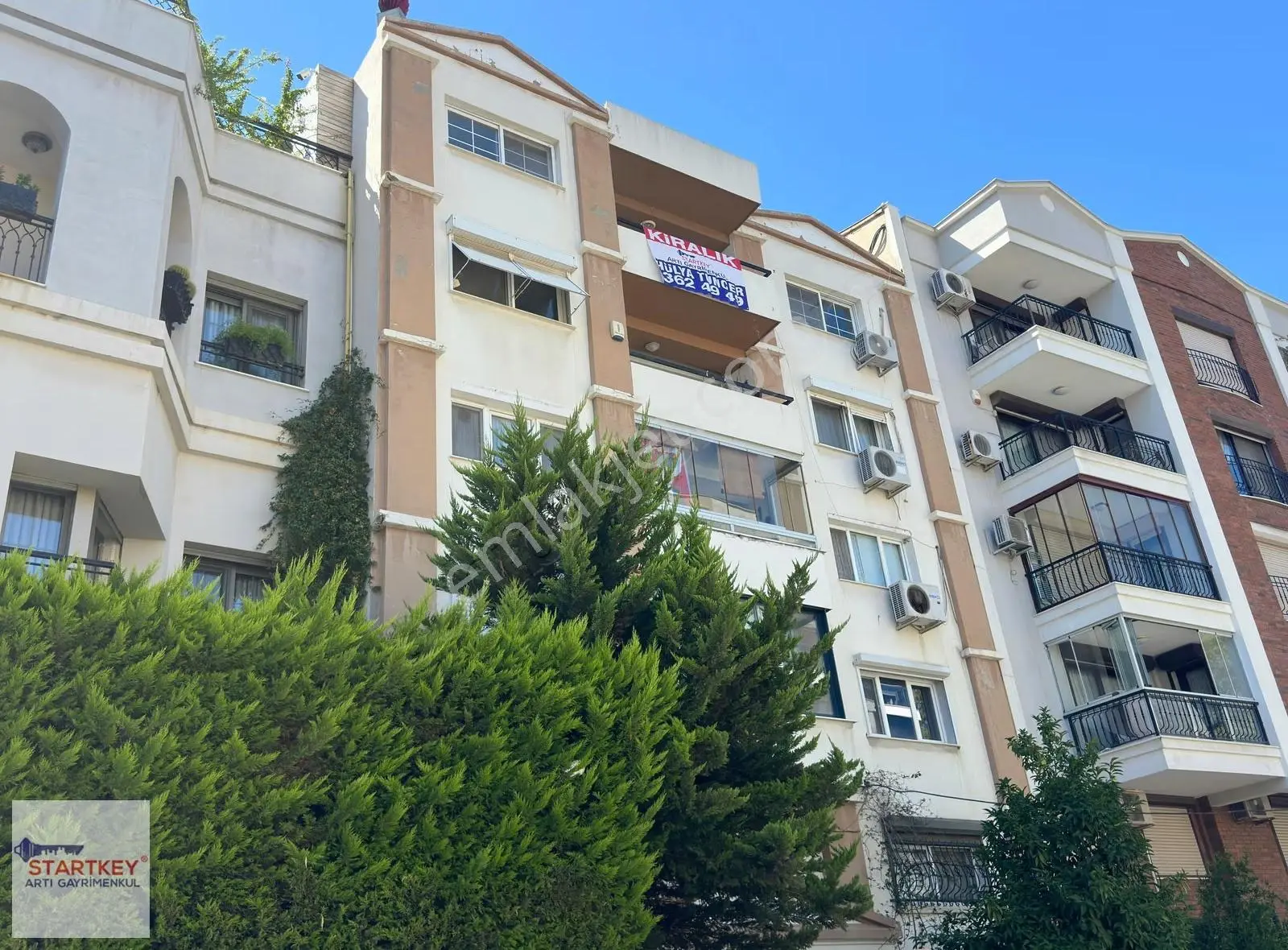 Bostanlı Da 4+1 Geniş Ferah 180m2 Kiralık Daire