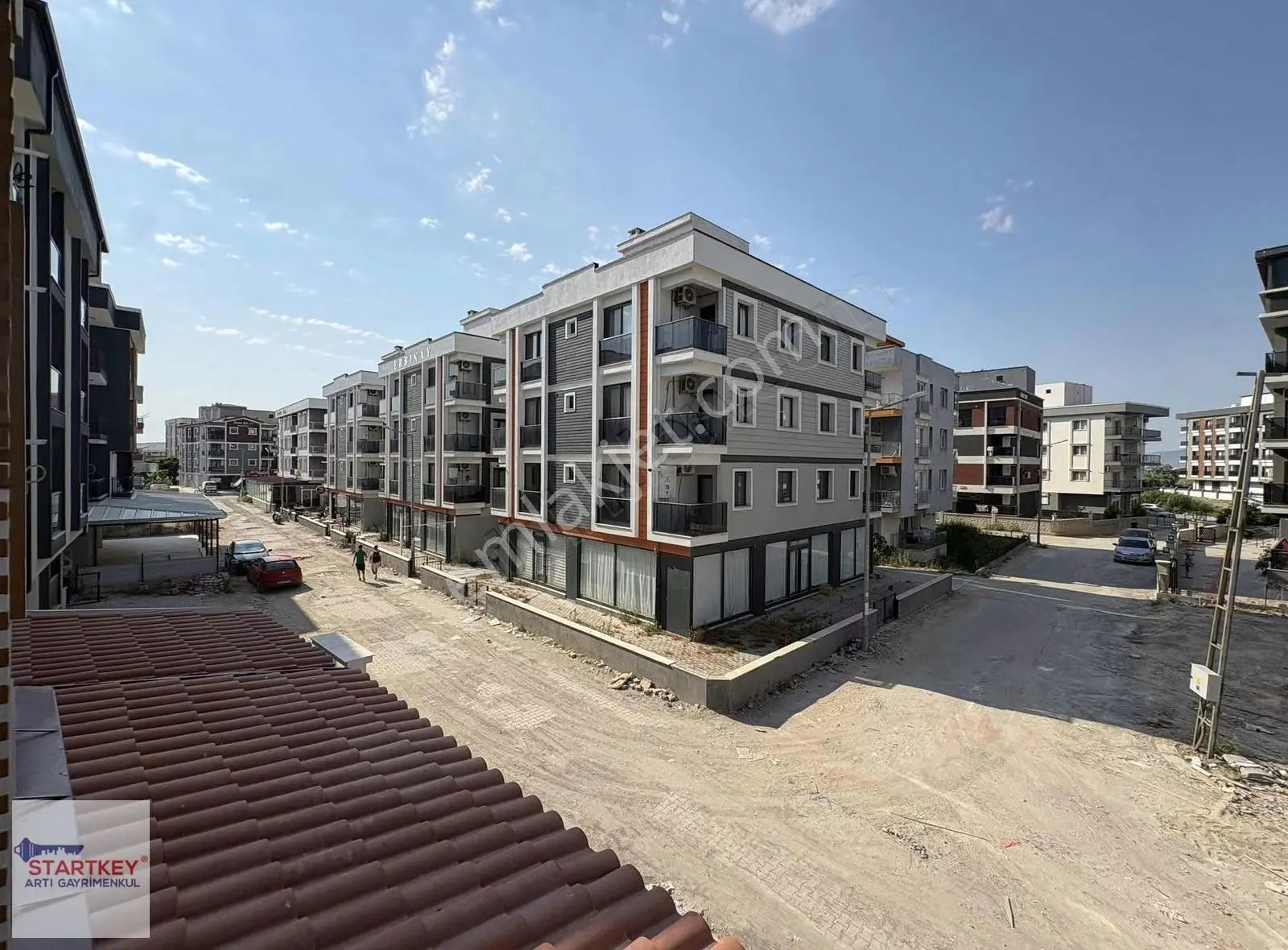 Seyrek Üniye Yürüme Mesafesinde 1+1 Sıfır Eşyalı Kiralık Daire - Görsel 2