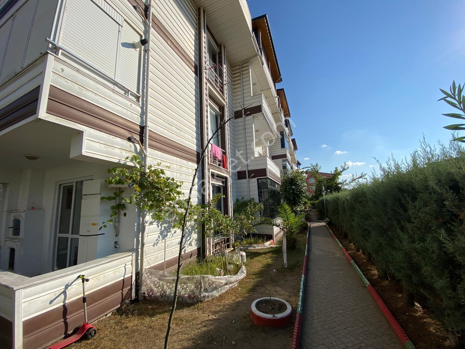 ***sahile Yakın Havuzlu Kiralık 1+1*** - Görsel 24