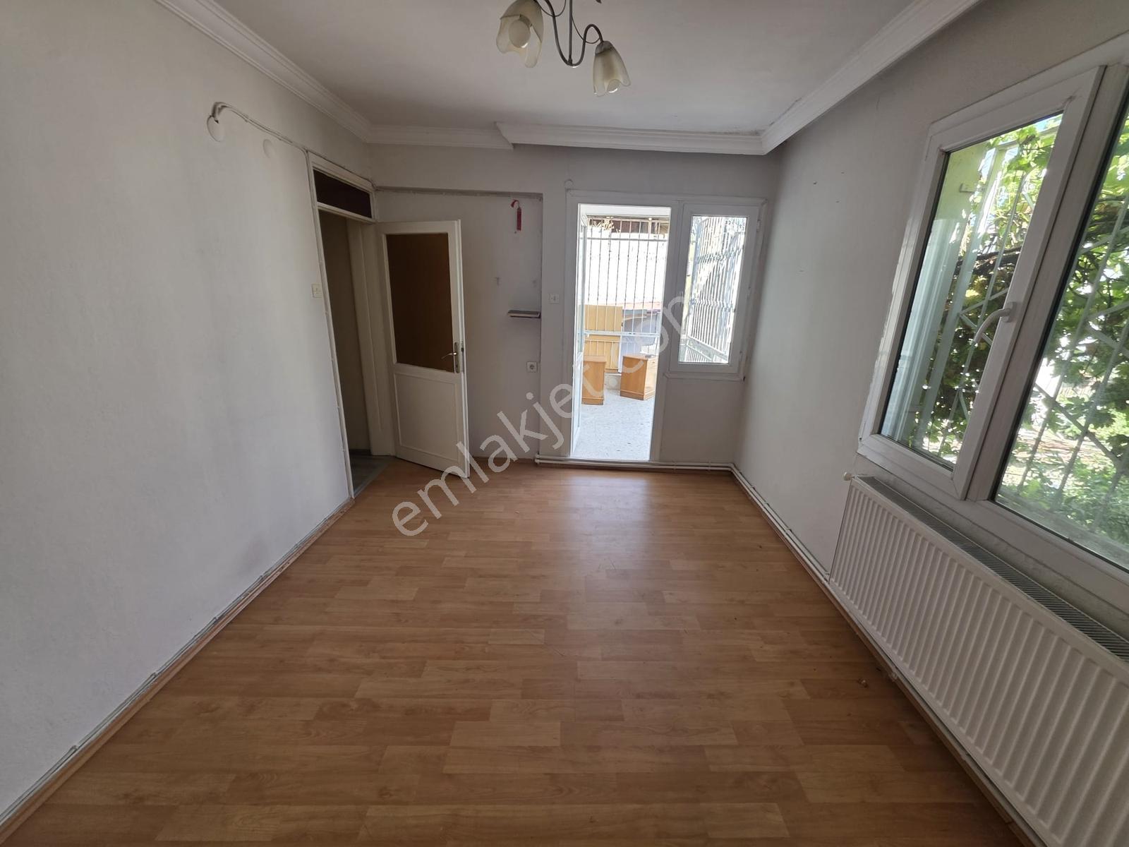 Karabağlar Belediyesi Yakını 2+1 Kiralık Daire - Görsel 17